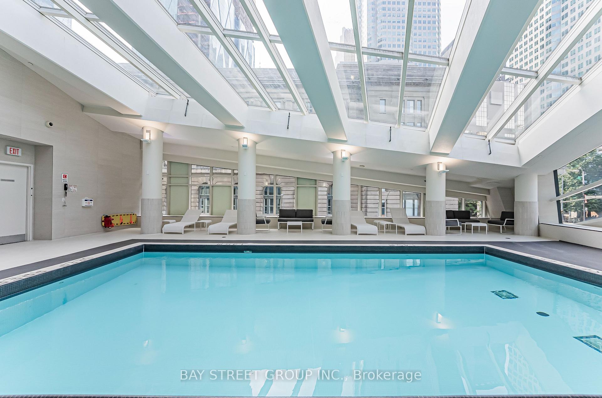 Photo 39 of Unit 5403, 8 The Esplanade, Toronto, Waterfront Communities — HOMEH