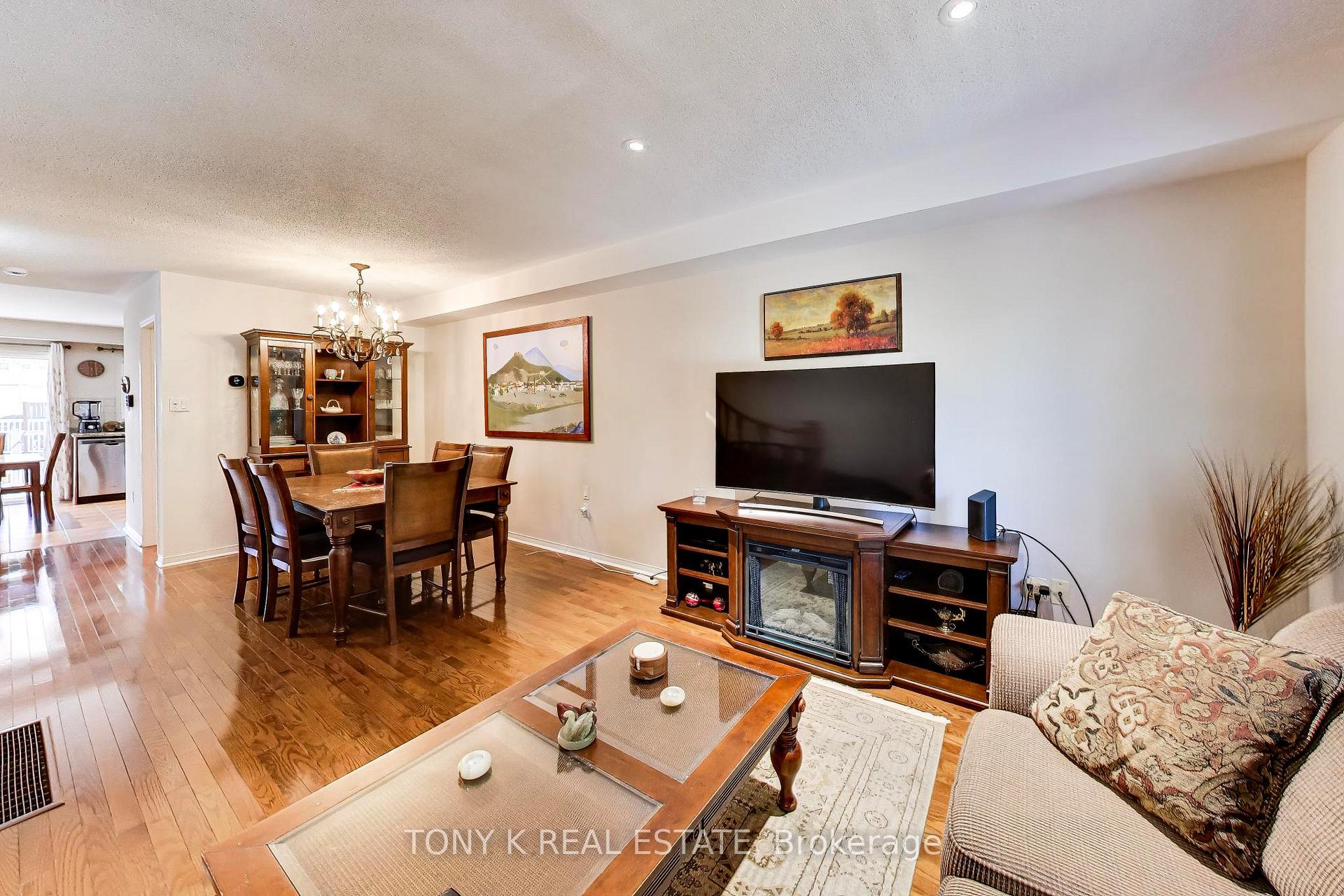 Photo 6 of 45 Weston Road, Toronto, Junction Area — HOMEH