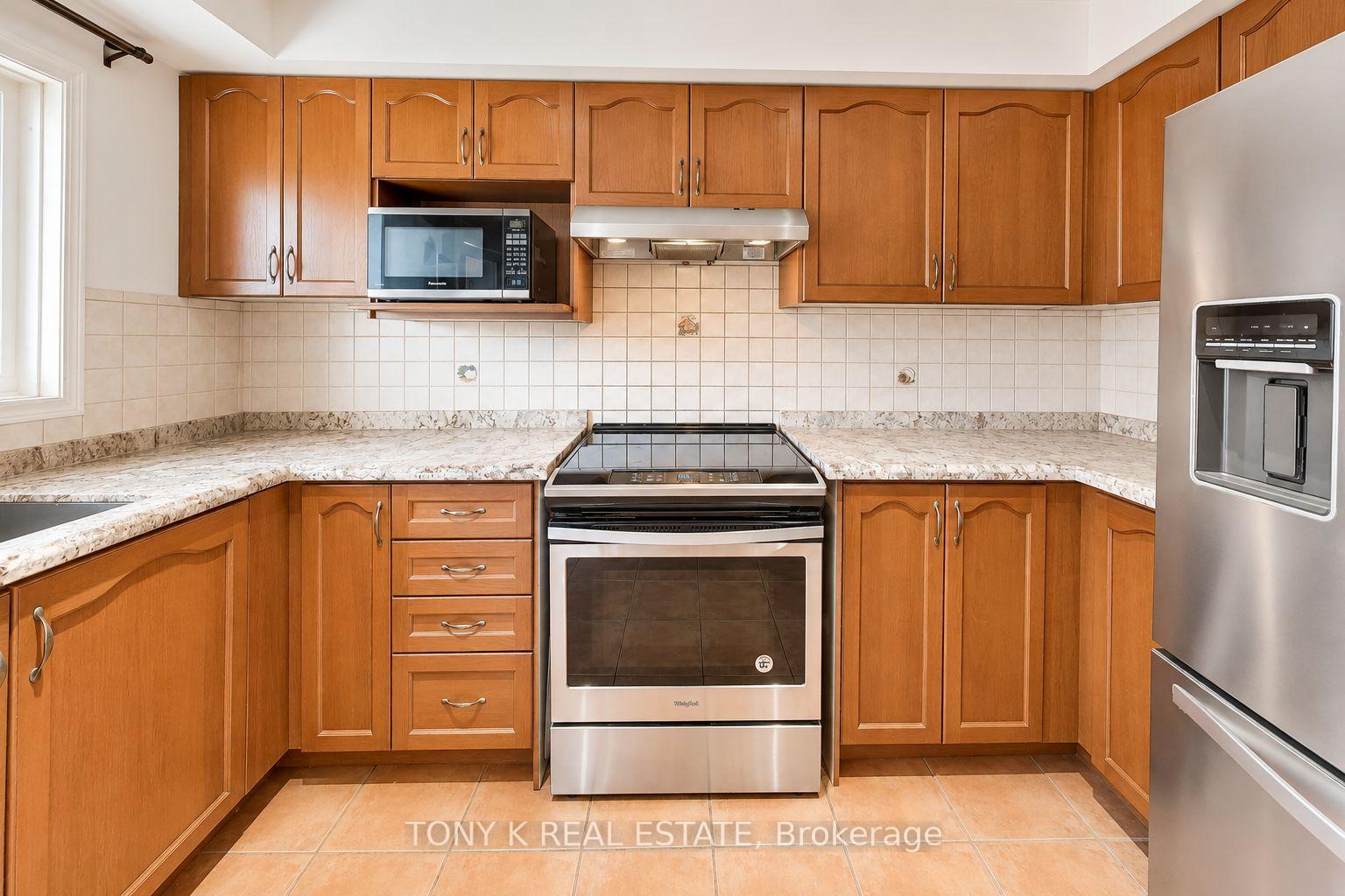 Photo 16 of 45 Weston Road, Toronto, Junction Area — HOMEH