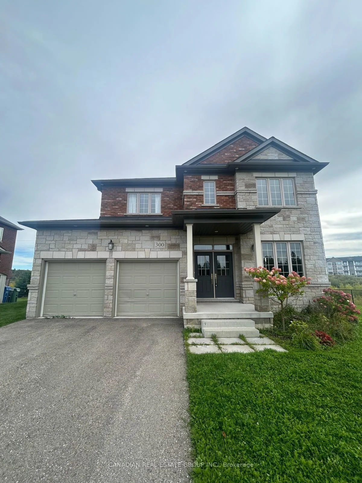 Photo of 300 Hagan Street E