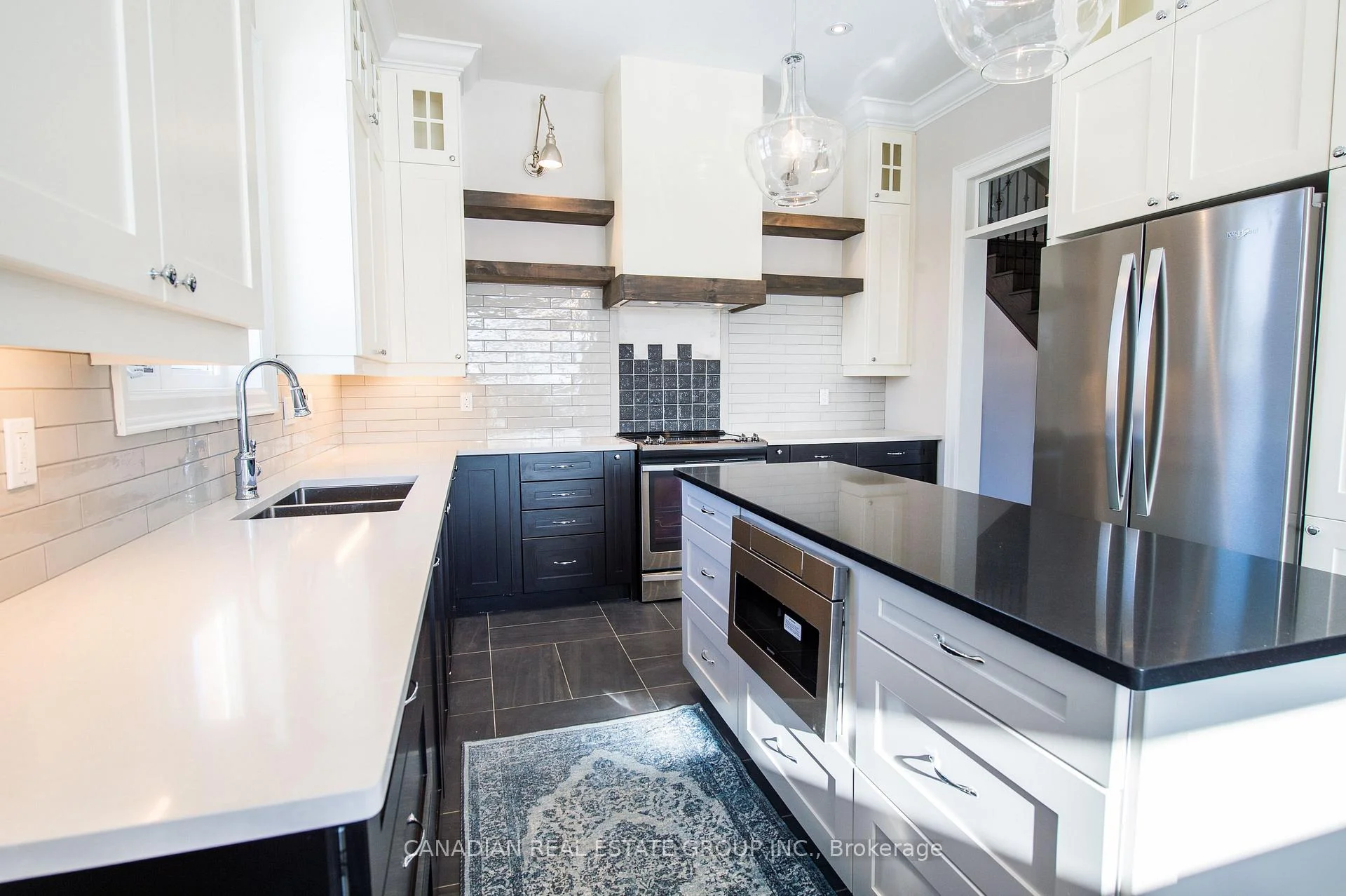 Photo 5 of 300 Hagan Street E, Southgate — HOMEH
