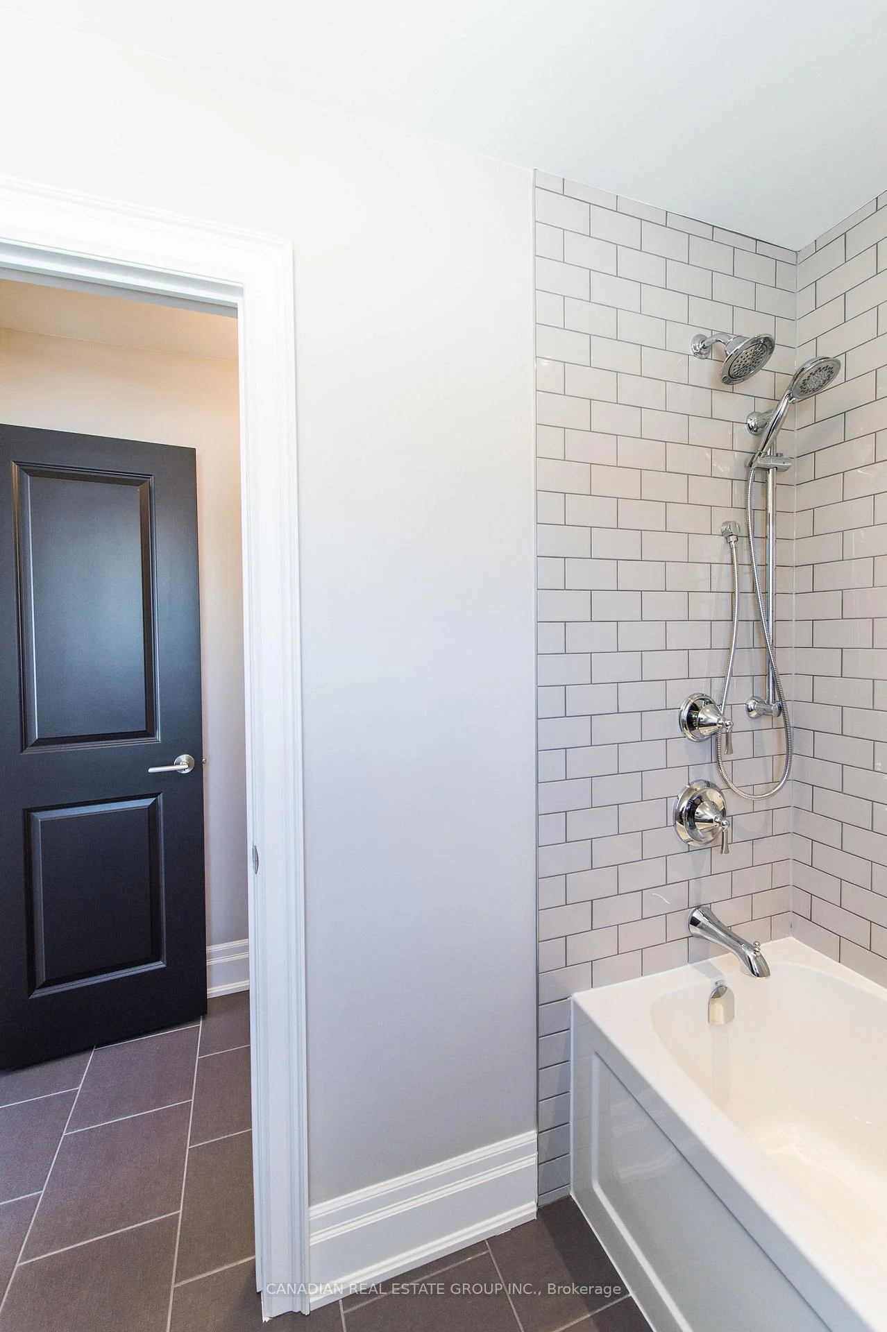 Photo 26 of 300 Hagan Street E, Southgate — HOMEH