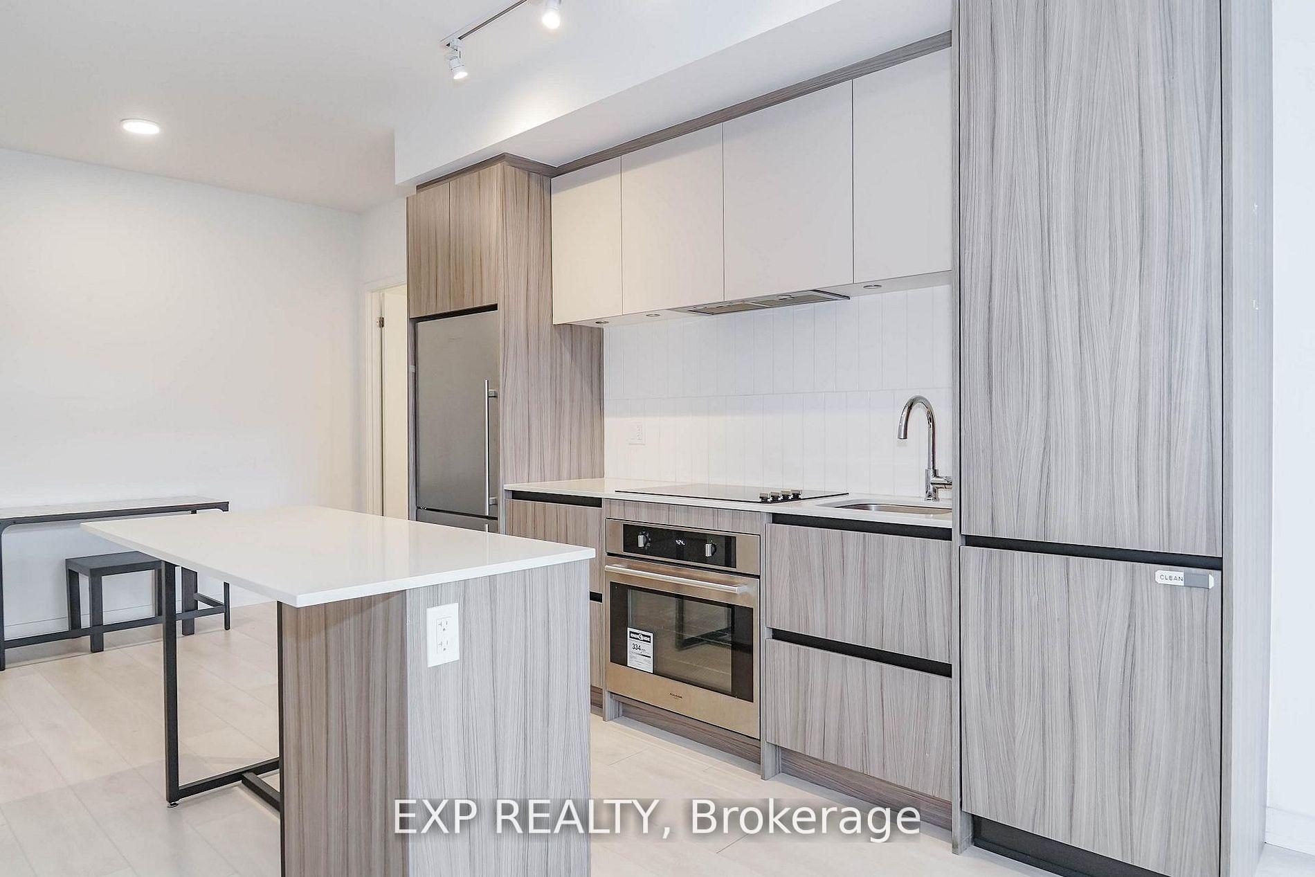 Photo 7 of Unit D328, 8 Beverley Glen Boulevard, Vaughan, Beverley Glen — HOMEH