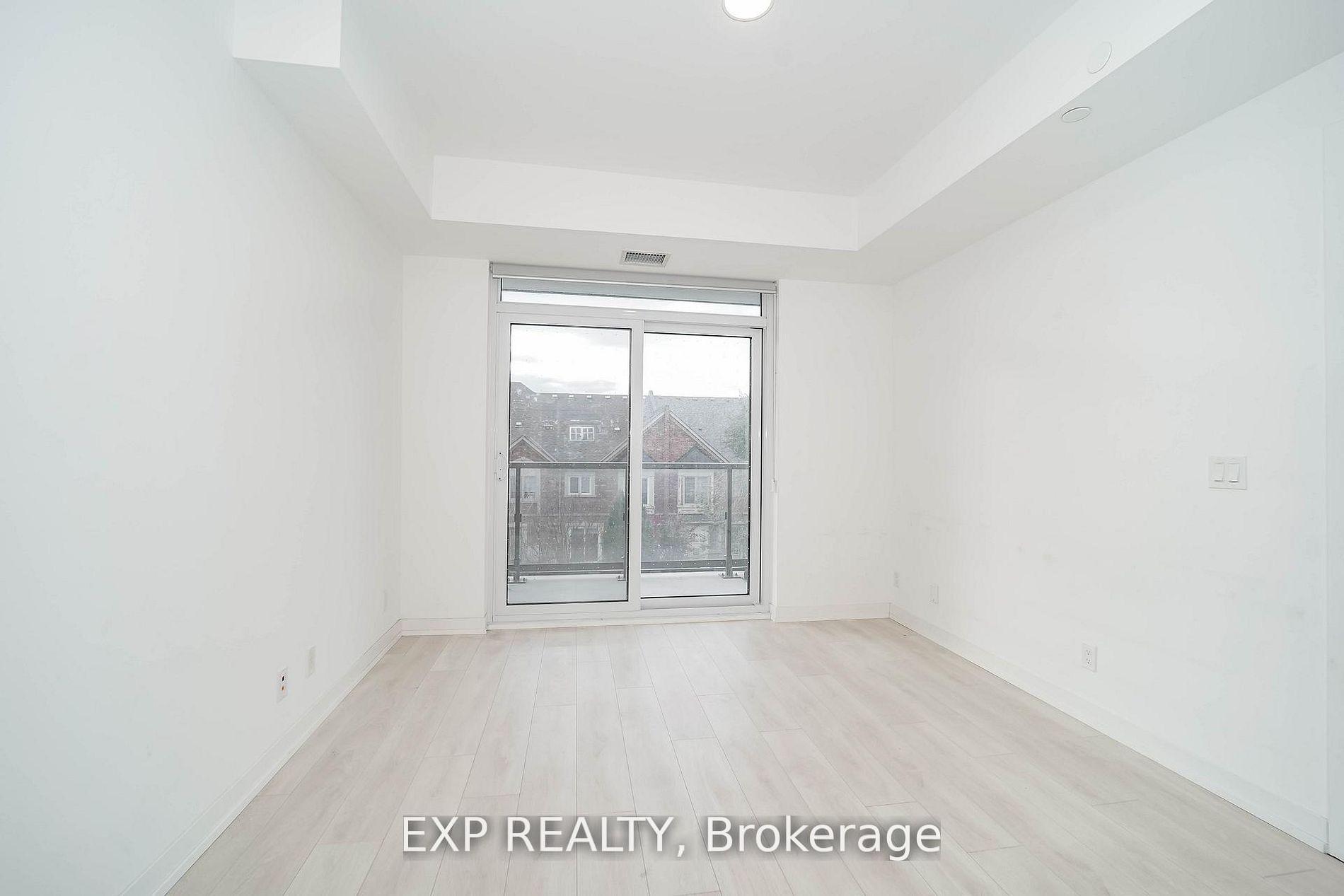 Photo 12 of Unit D328, 8 Beverley Glen Boulevard, Vaughan, Beverley Glen — HOMEH