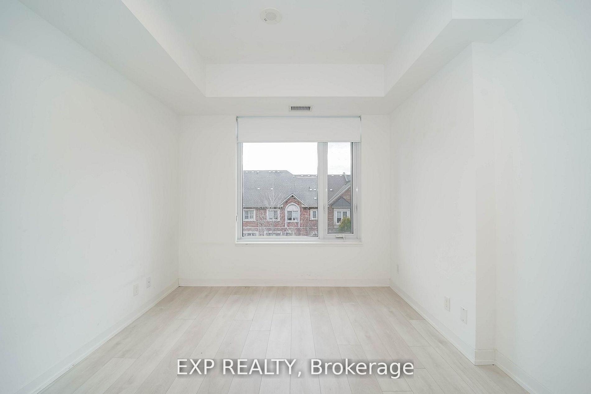 Photo 24 of Unit D328, 8 Beverley Glen Boulevard, Vaughan, Beverley Glen — HOMEH
