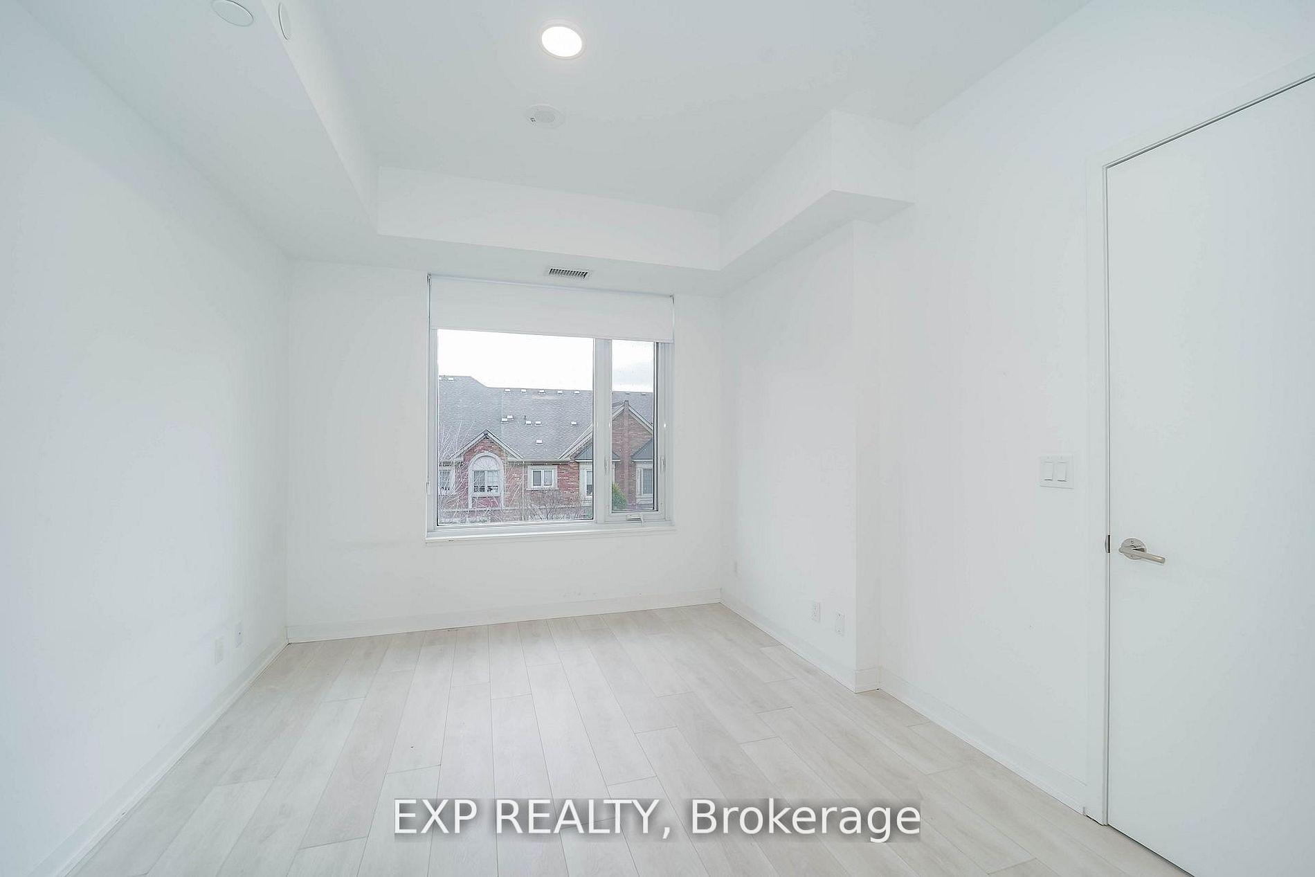 Photo 25 of Unit D328, 8 Beverley Glen Boulevard, Vaughan, Beverley Glen — HOMEH