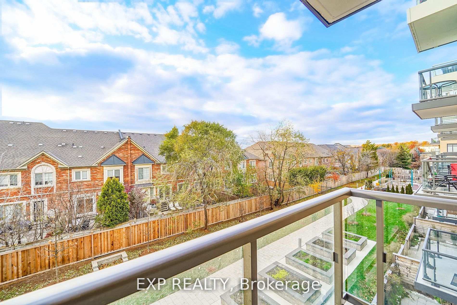 Photo 31 of Unit D328, 8 Beverley Glen Boulevard, Vaughan, Beverley Glen — HOMEH