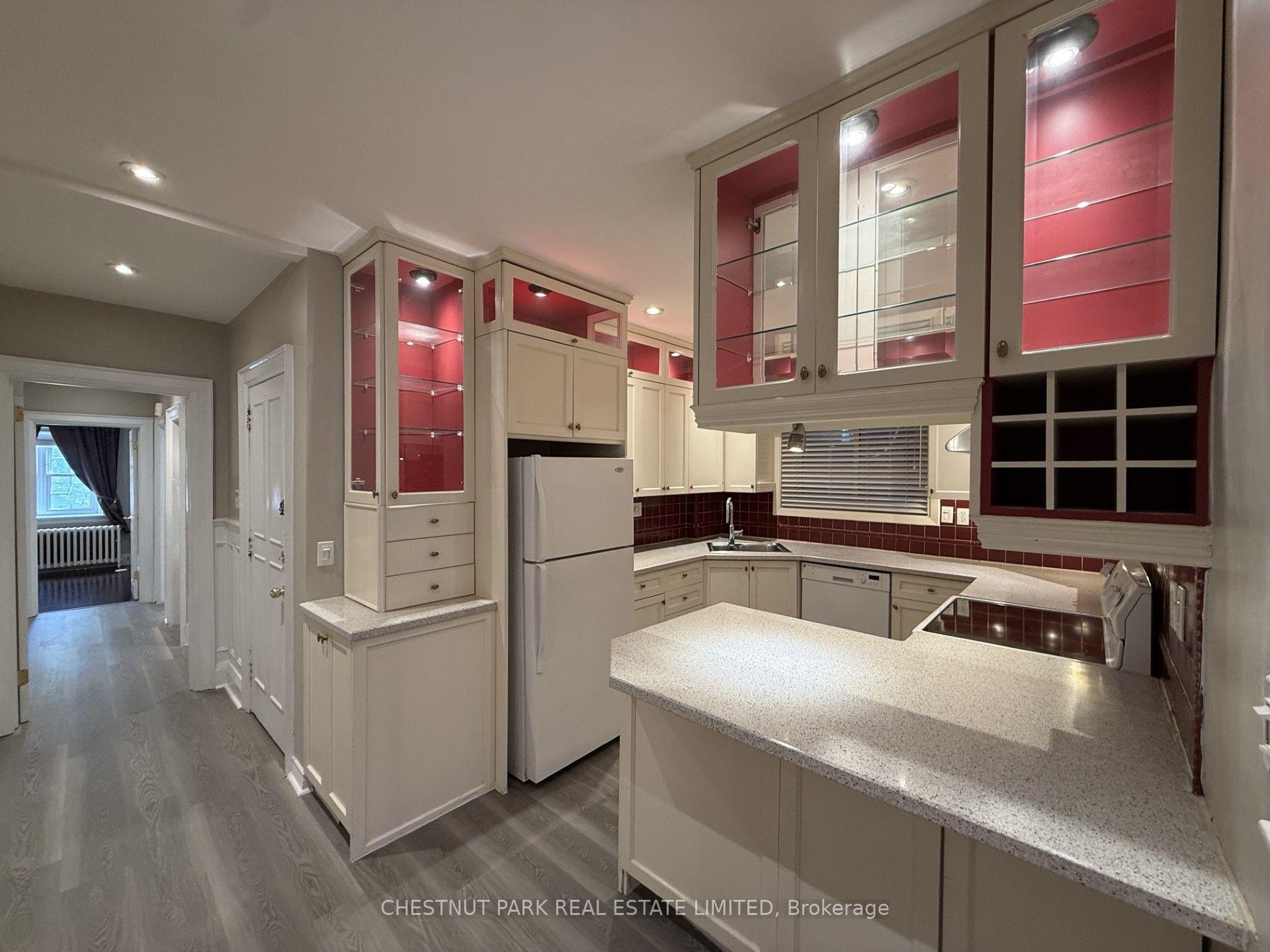 Photo 16 of Unit Main, 889 Avenue Road, Toronto, Yonge-Eglinton — HOMEH