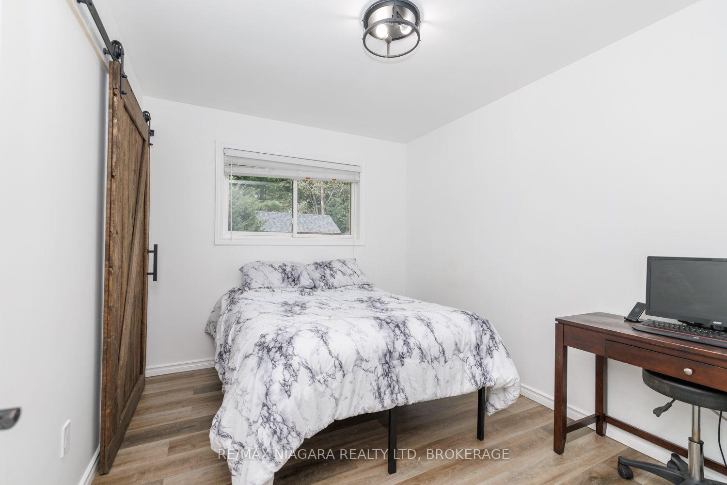 Photo 19 of 42 Strathcona Drive S, Pelham, Fonthill — HOMEH