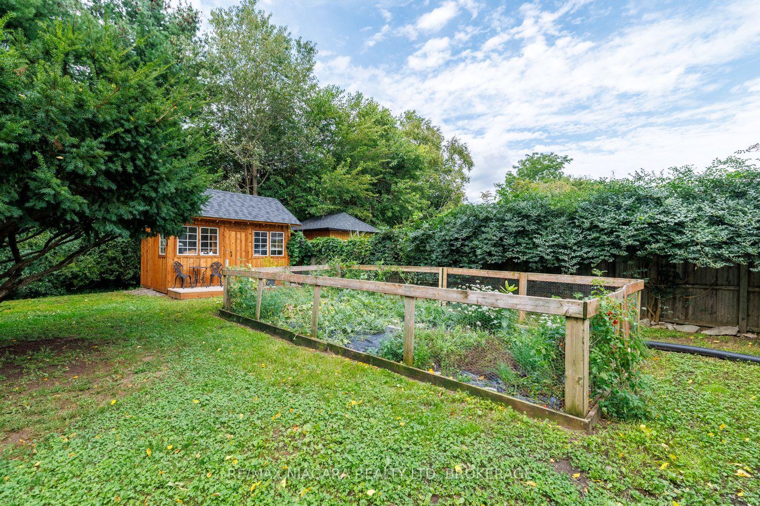Photo 42 of 42 Strathcona Drive S, Pelham, Fonthill — HOMEH