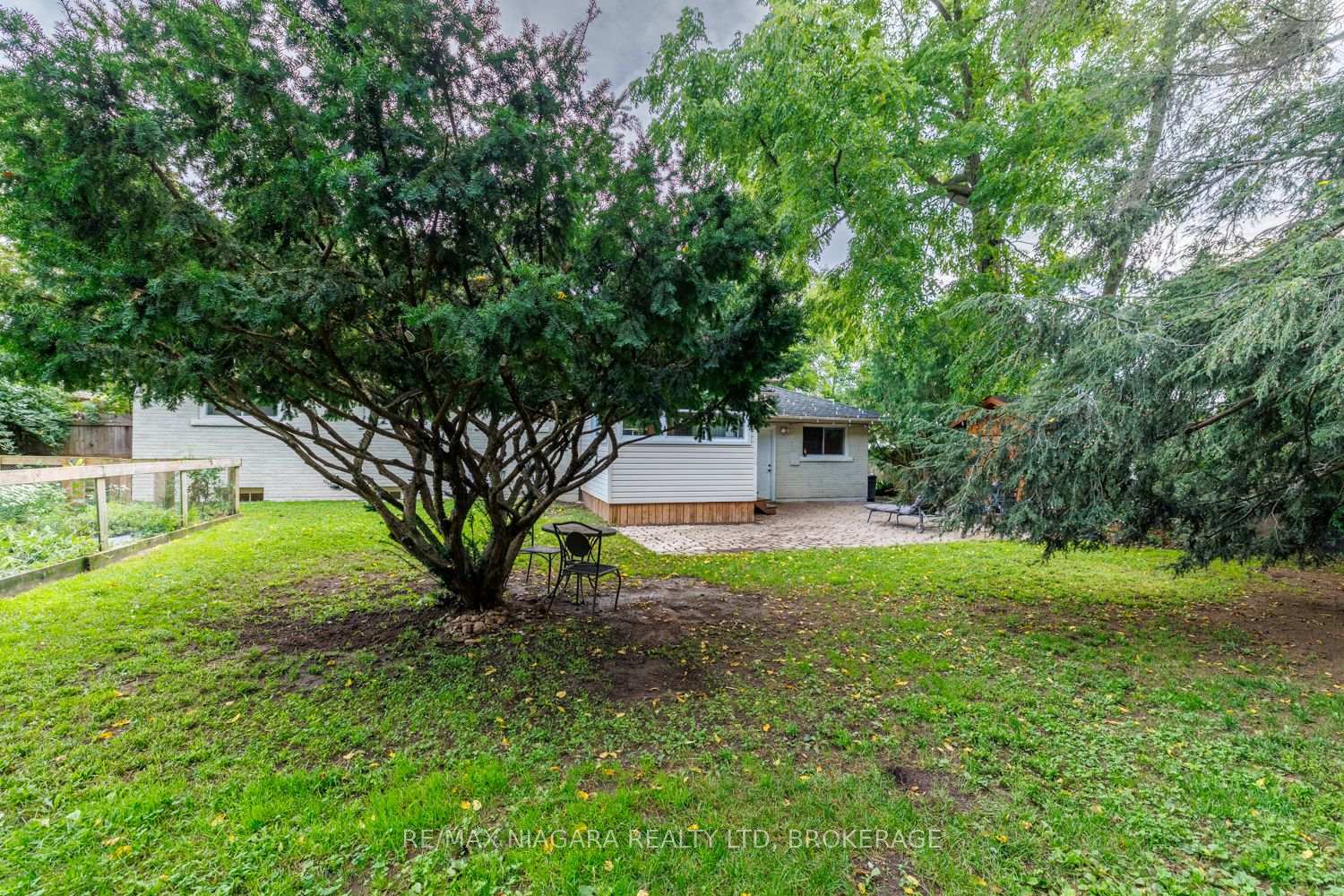 Photo 45 of 42 Strathcona Drive S, Pelham, Fonthill — HOMEH