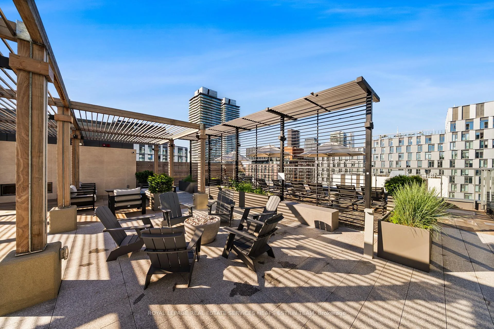 Photo 4 of Unit 316, 425 Front Street E, Toronto, Waterfront Communities — HOMEH