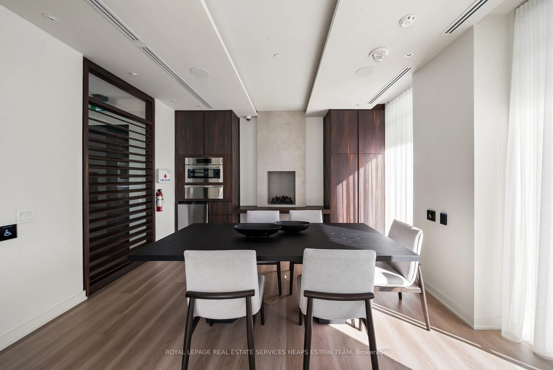 Photo 6 of Unit 316, 425 Front Street E, Toronto, Waterfront Communities — HOMEH
