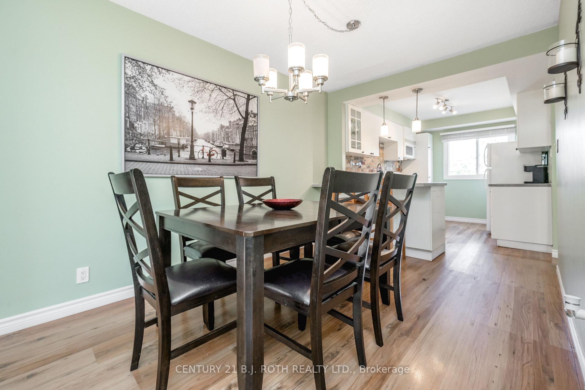 Photo 12 of Unit 31, 52 Adelaide Street, Barrie, Allandale — HOMEH