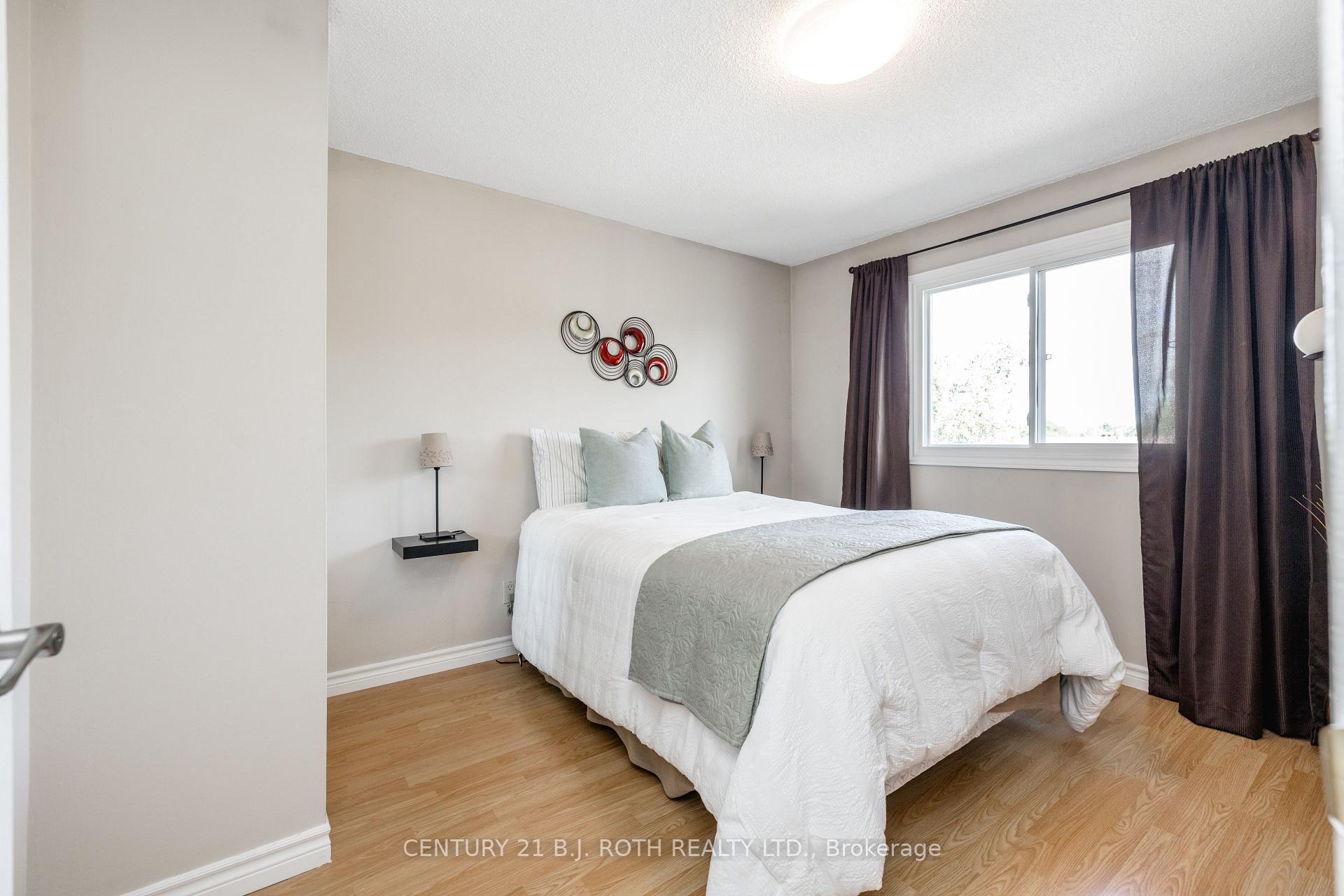 Photo 21 of Unit 31, 52 Adelaide Street, Barrie, Allandale — HOMEH