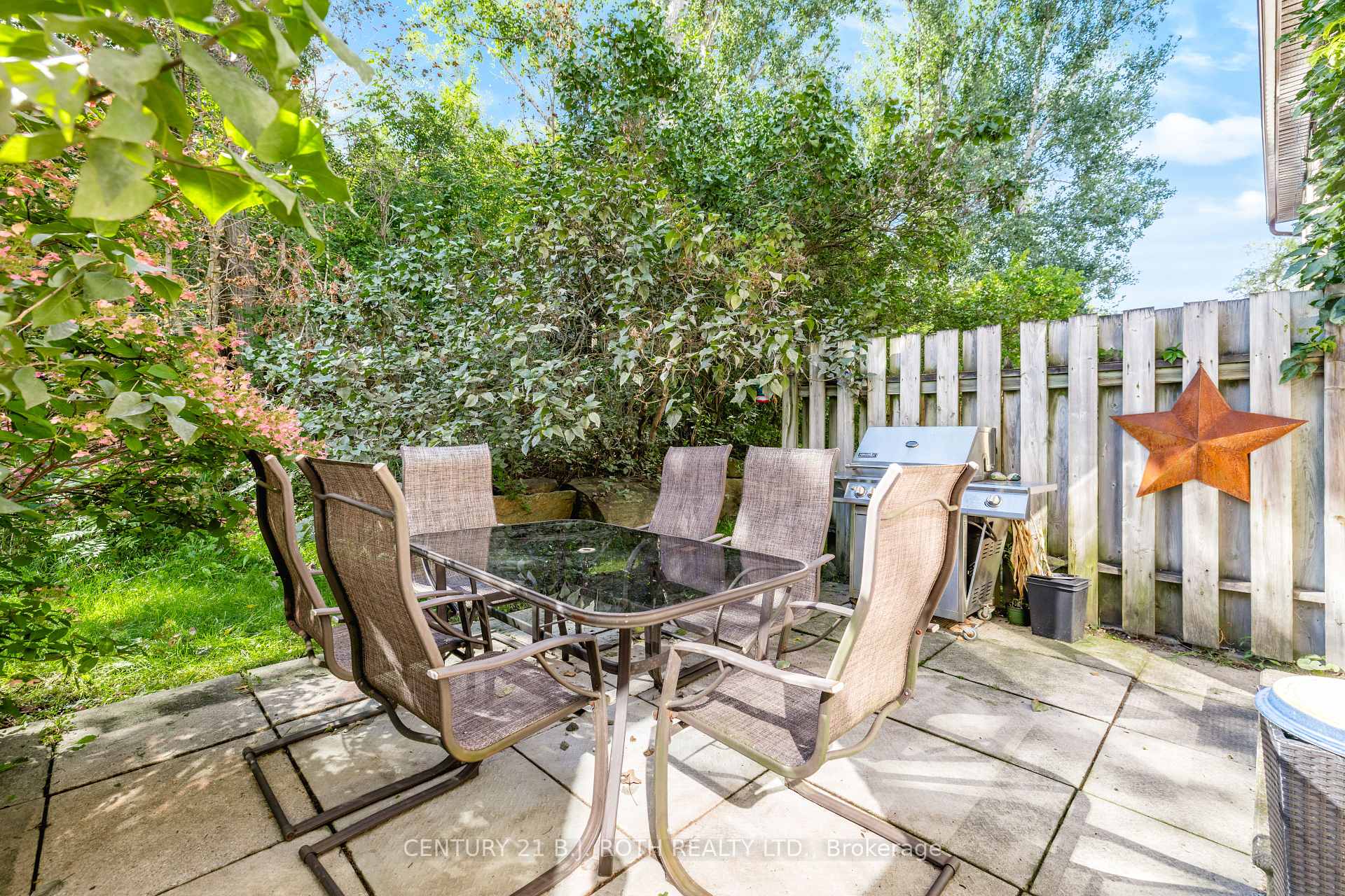 Photo 33 of Unit 31, 52 Adelaide Street, Barrie, Allandale — HOMEH