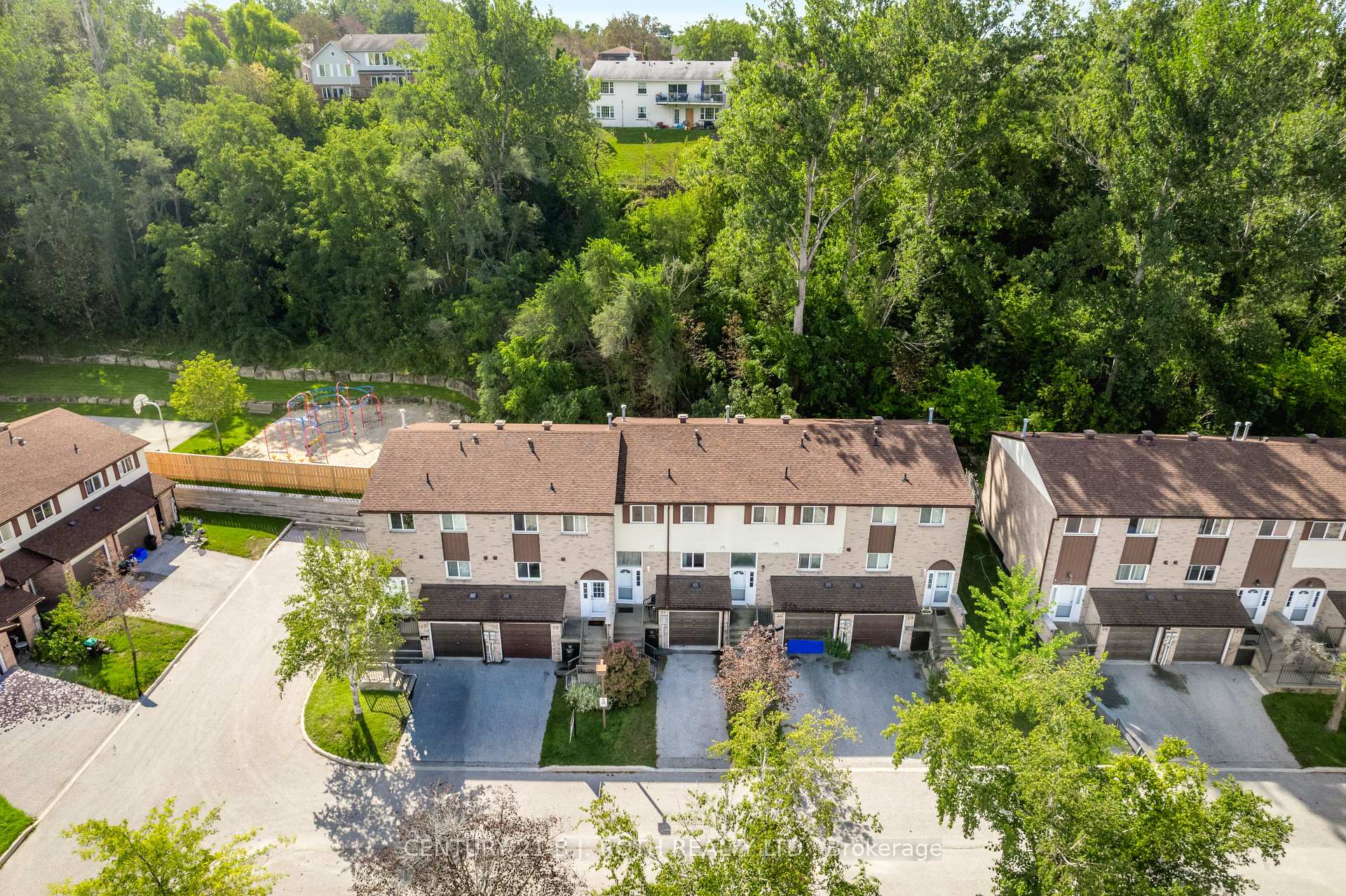 Photo 34 of Unit 31, 52 Adelaide Street, Barrie, Allandale — HOMEH
