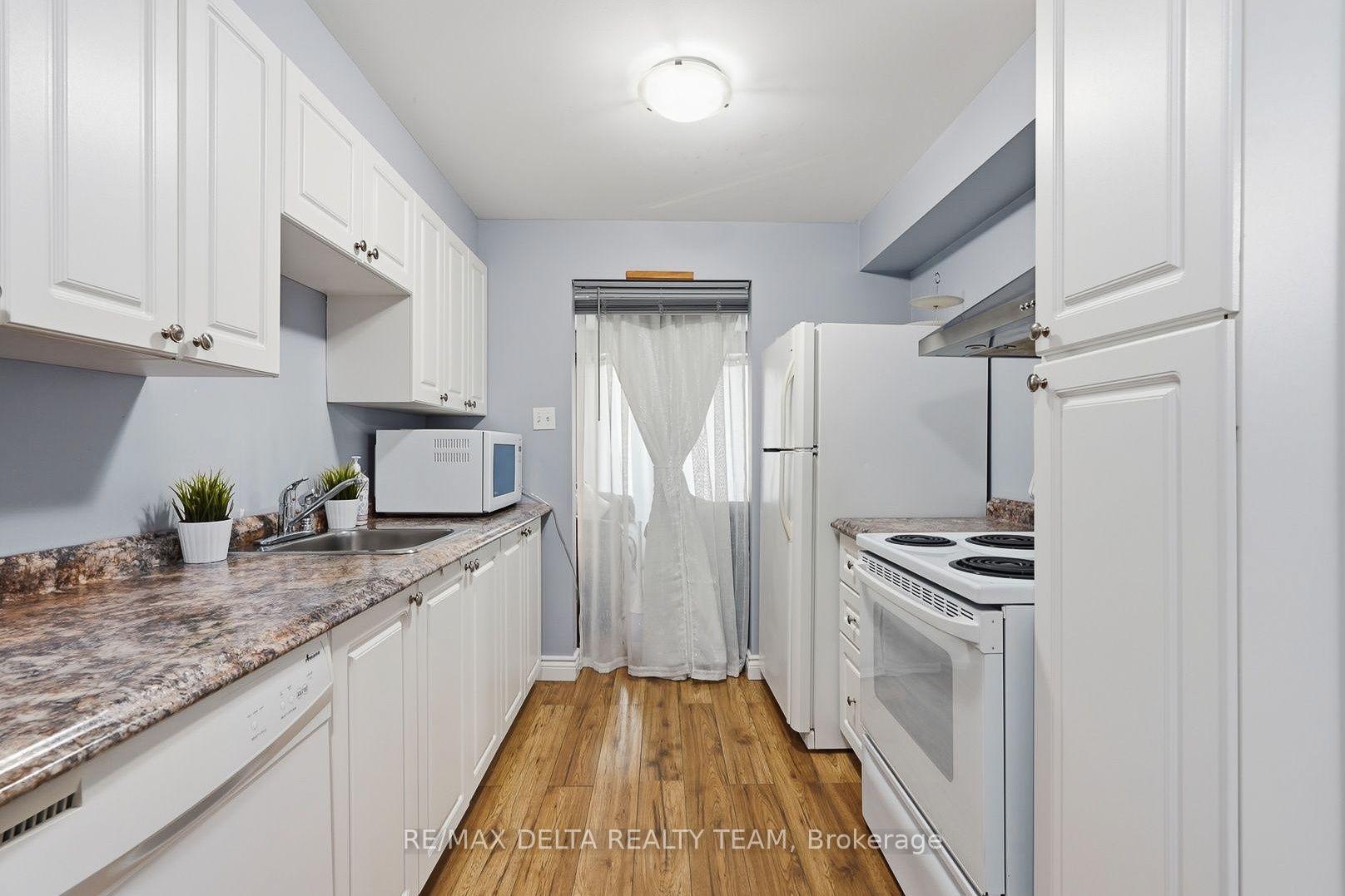 Photo 7 of 1107 Des Forets Avenue, Ottawa, Convent Glen North — HOMEH