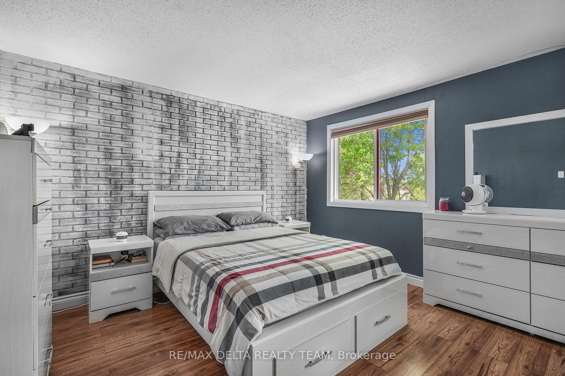 Photo 13 of 1107 Des Forets Avenue, Ottawa, Convent Glen North — HOMEH