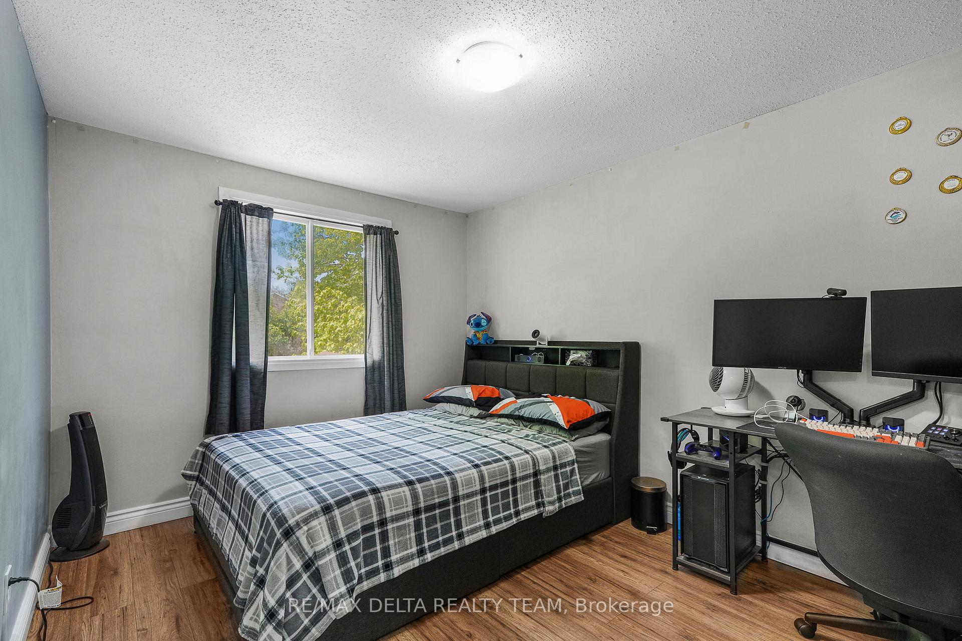 Photo 16 of 1107 Des Forets Avenue, Ottawa, Convent Glen North — HOMEH