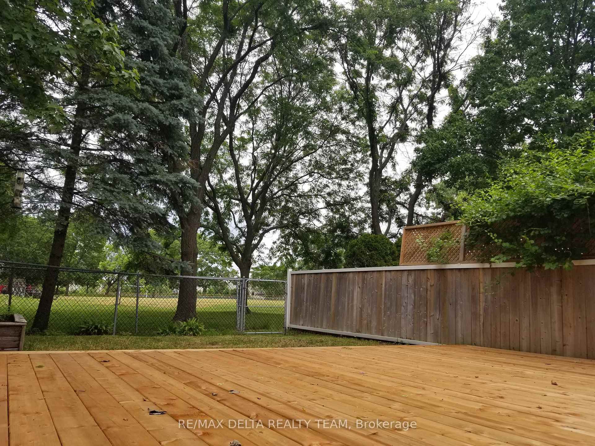 Photo 24 of 1107 Des Forets Avenue, Ottawa, Convent Glen North — HOMEH