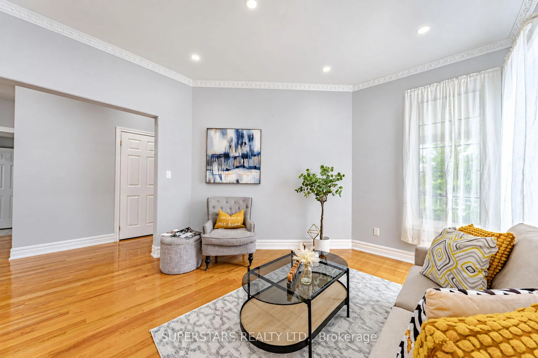 Photo 14 of 10 Thistledown Crescent, Whitby, Taunton North — HOMEH