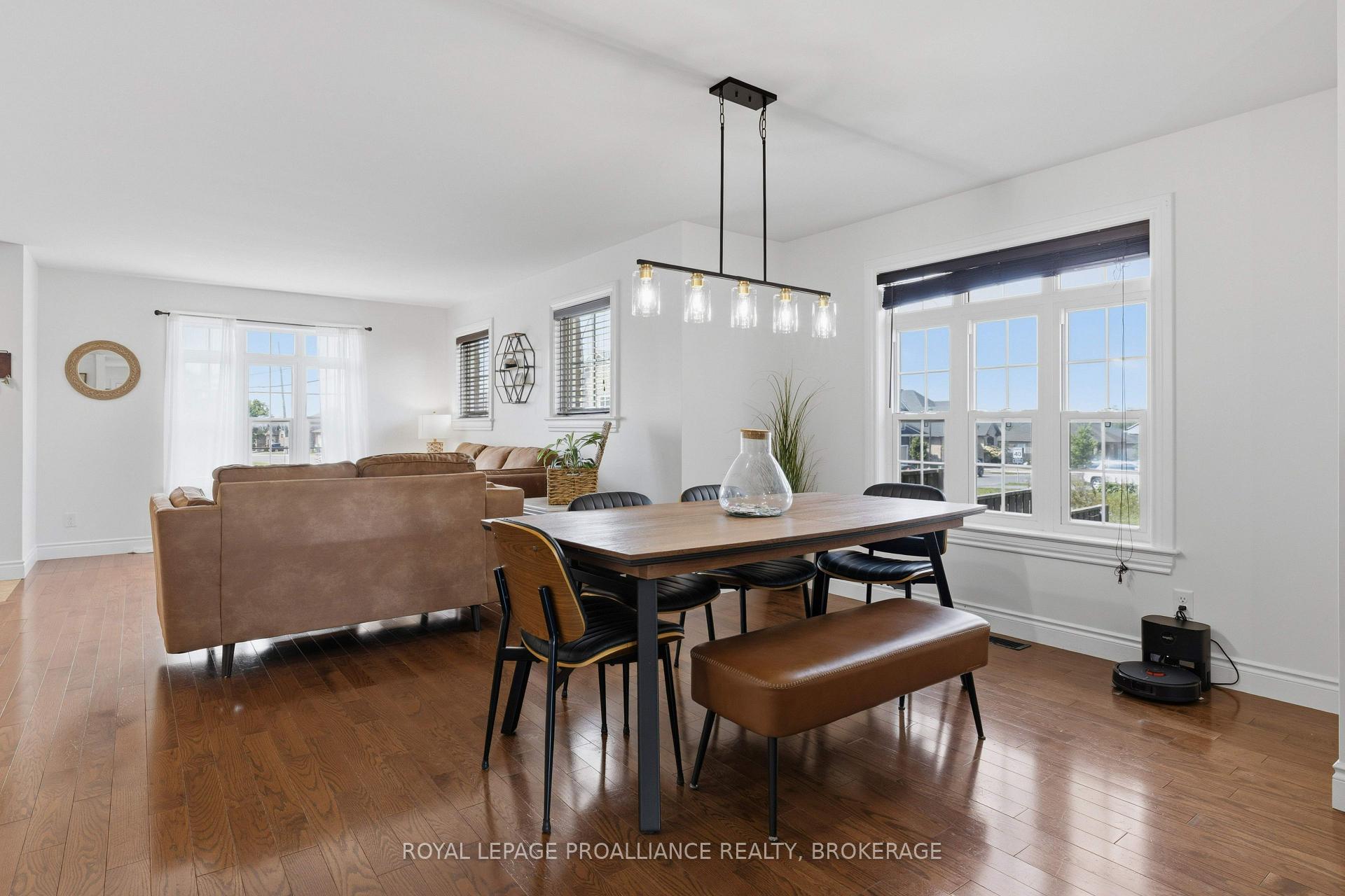 Photo 7 of 1464 Ottawa Street, Kingston, City Northwest — HOMEH