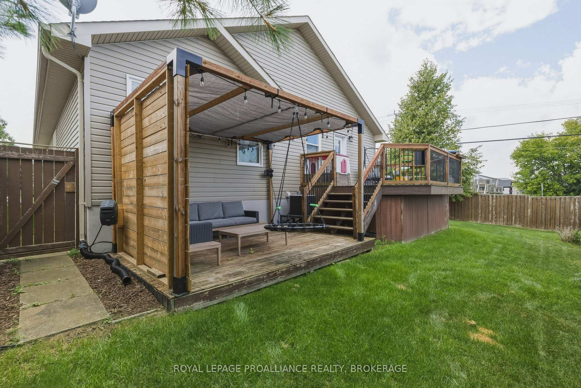 Photo 39 of 1464 Ottawa Street, Kingston, City Northwest — HOMEH