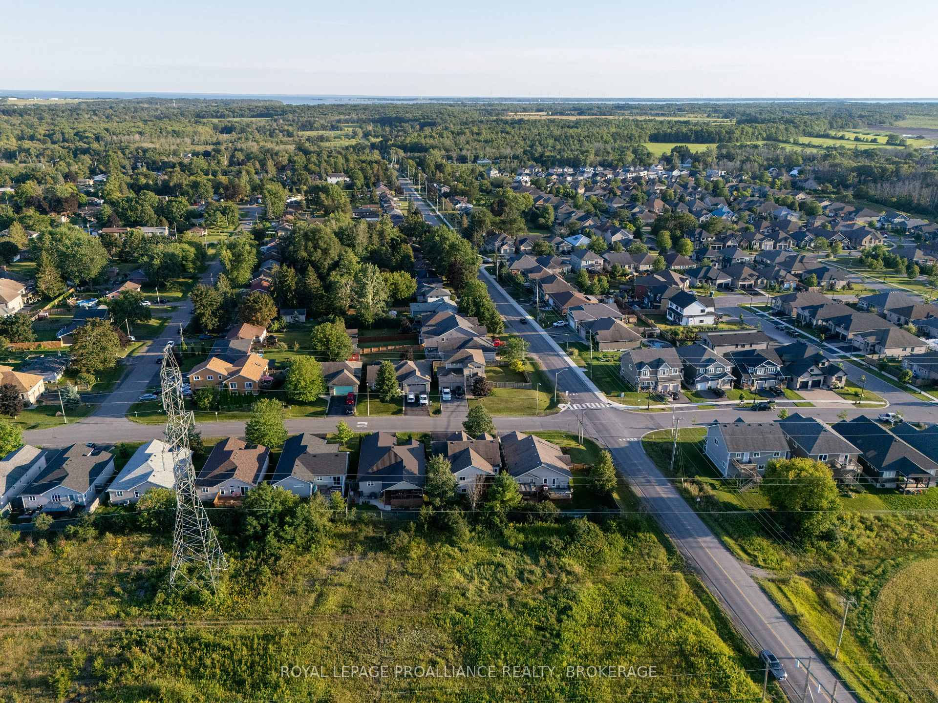Photo 46 of 1464 Ottawa Street, Kingston, City Northwest — HOMEH