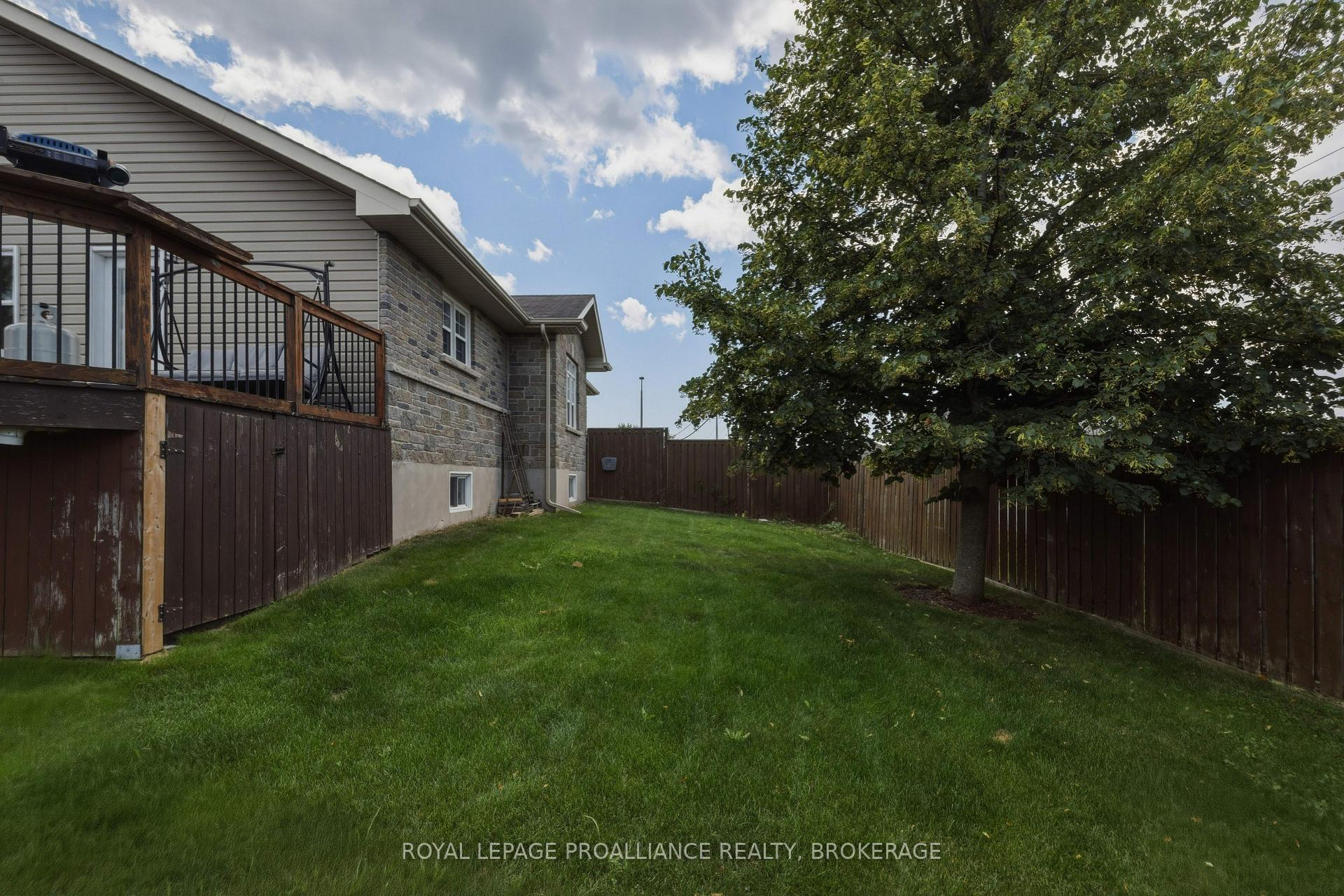 Photo 50 of 1464 Ottawa Street, Kingston, City Northwest — HOMEH