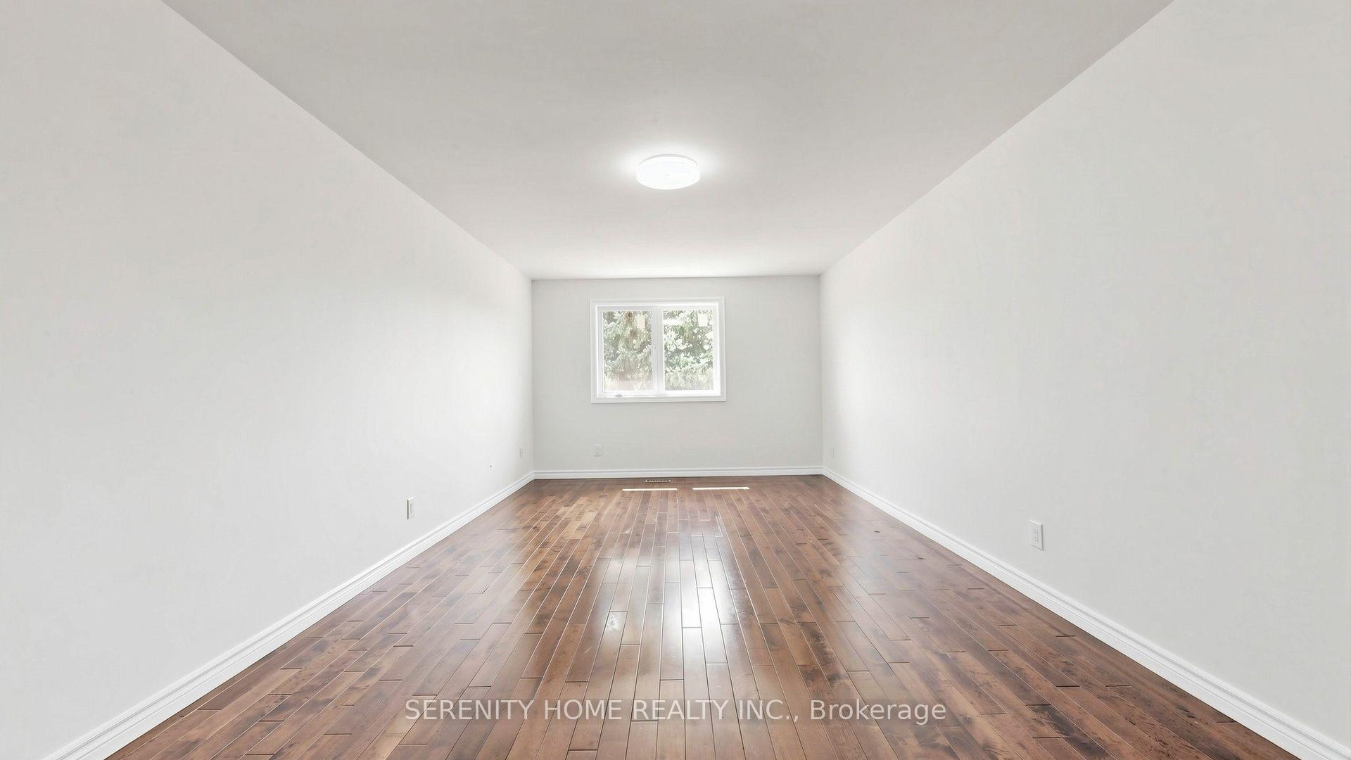 Photo 26 of 957 Queensbridge Drive, Mississauga, Creditview — HOMEH