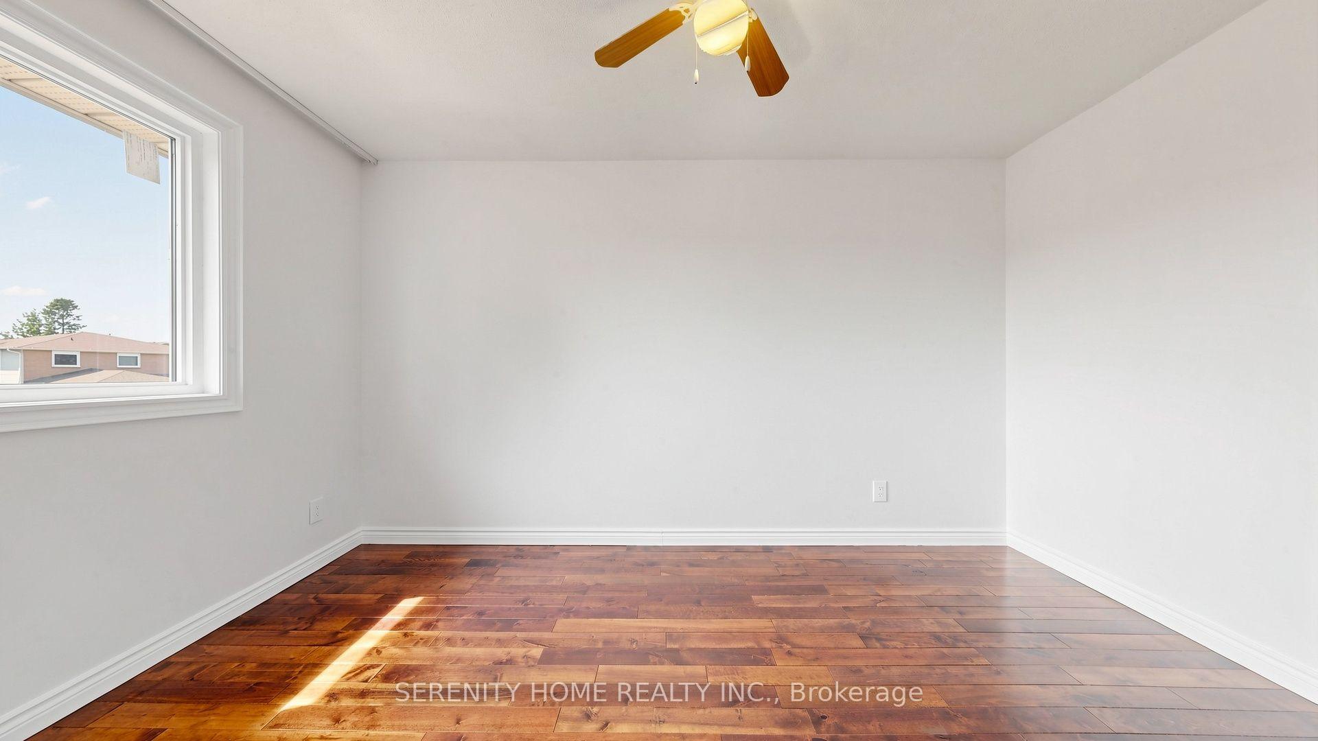 Photo 31 of 957 Queensbridge Drive, Mississauga, Creditview — HOMEH