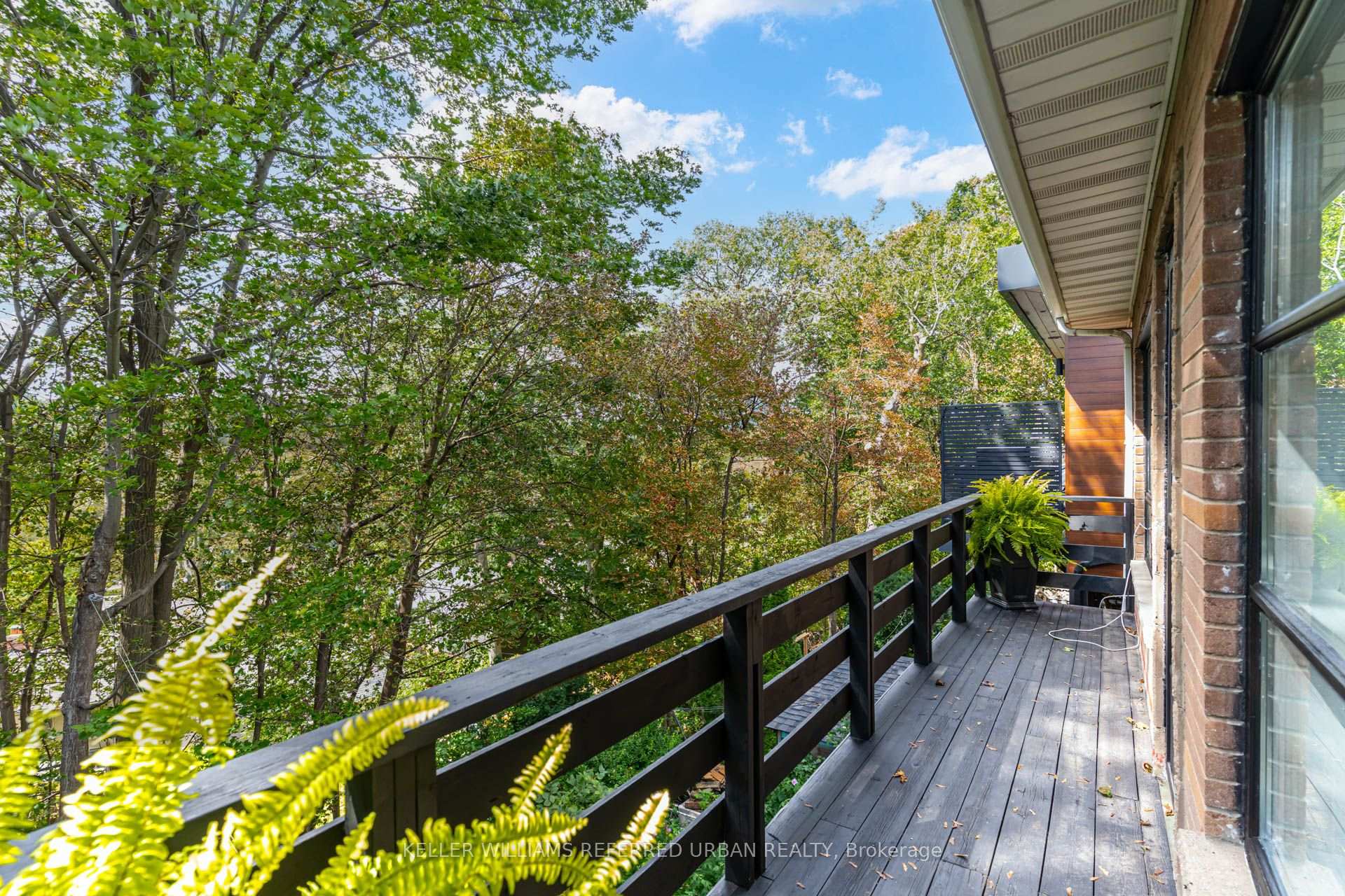 Photo 13 of 30 Rambert Crescent, Toronto, High Park-Swansea — HOMEH
