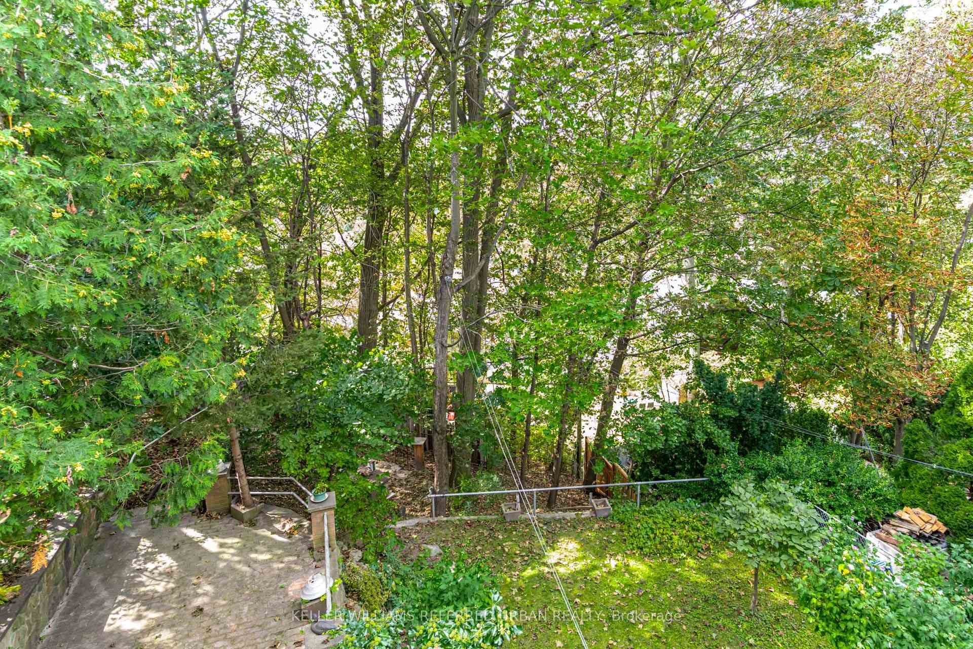 Photo 14 of 30 Rambert Crescent, Toronto, High Park-Swansea — HOMEH