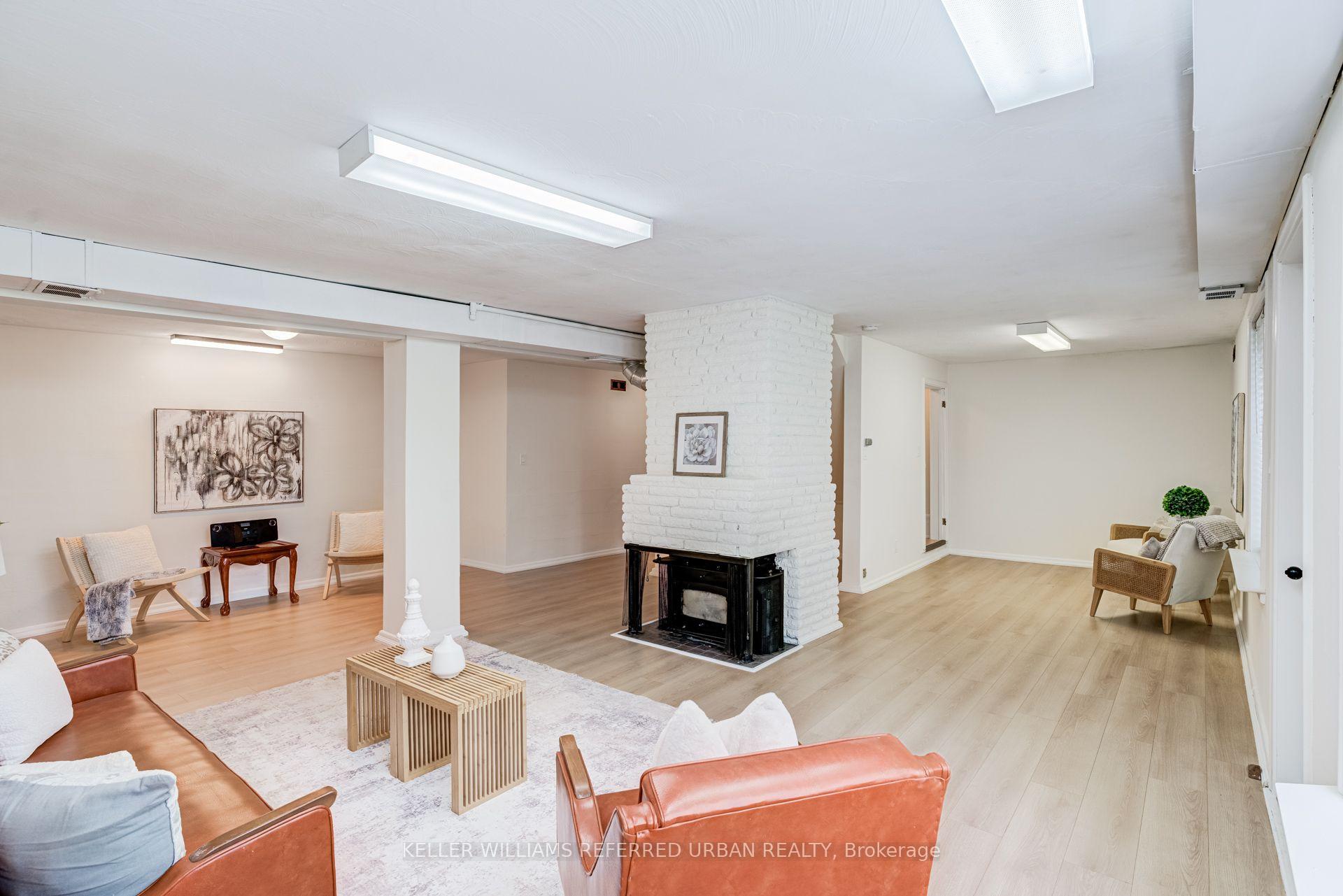 Photo 24 of 30 Rambert Crescent, Toronto, High Park-Swansea — HOMEH