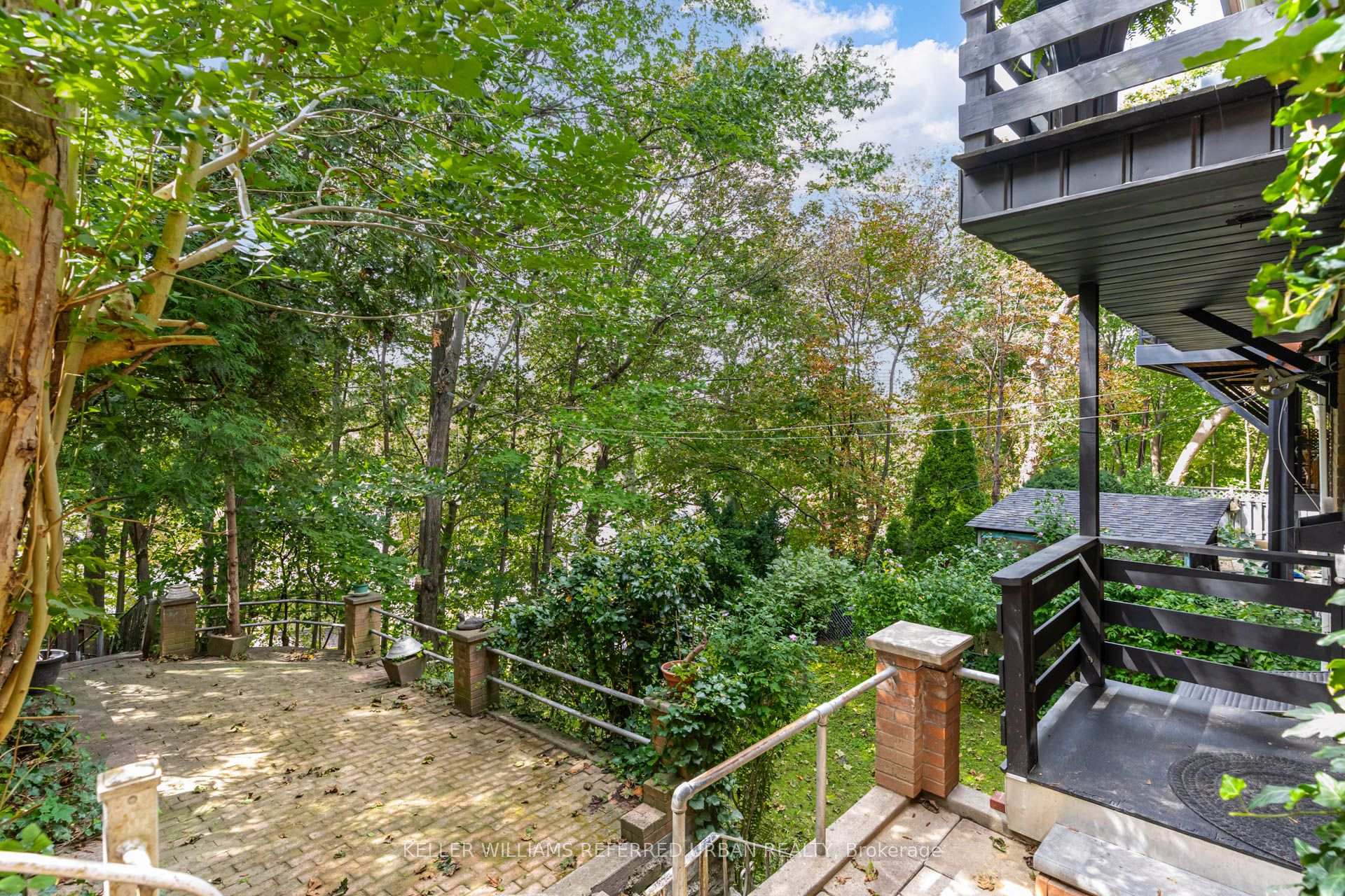 Photo 33 of 30 Rambert Crescent, Toronto, High Park-Swansea — HOMEH