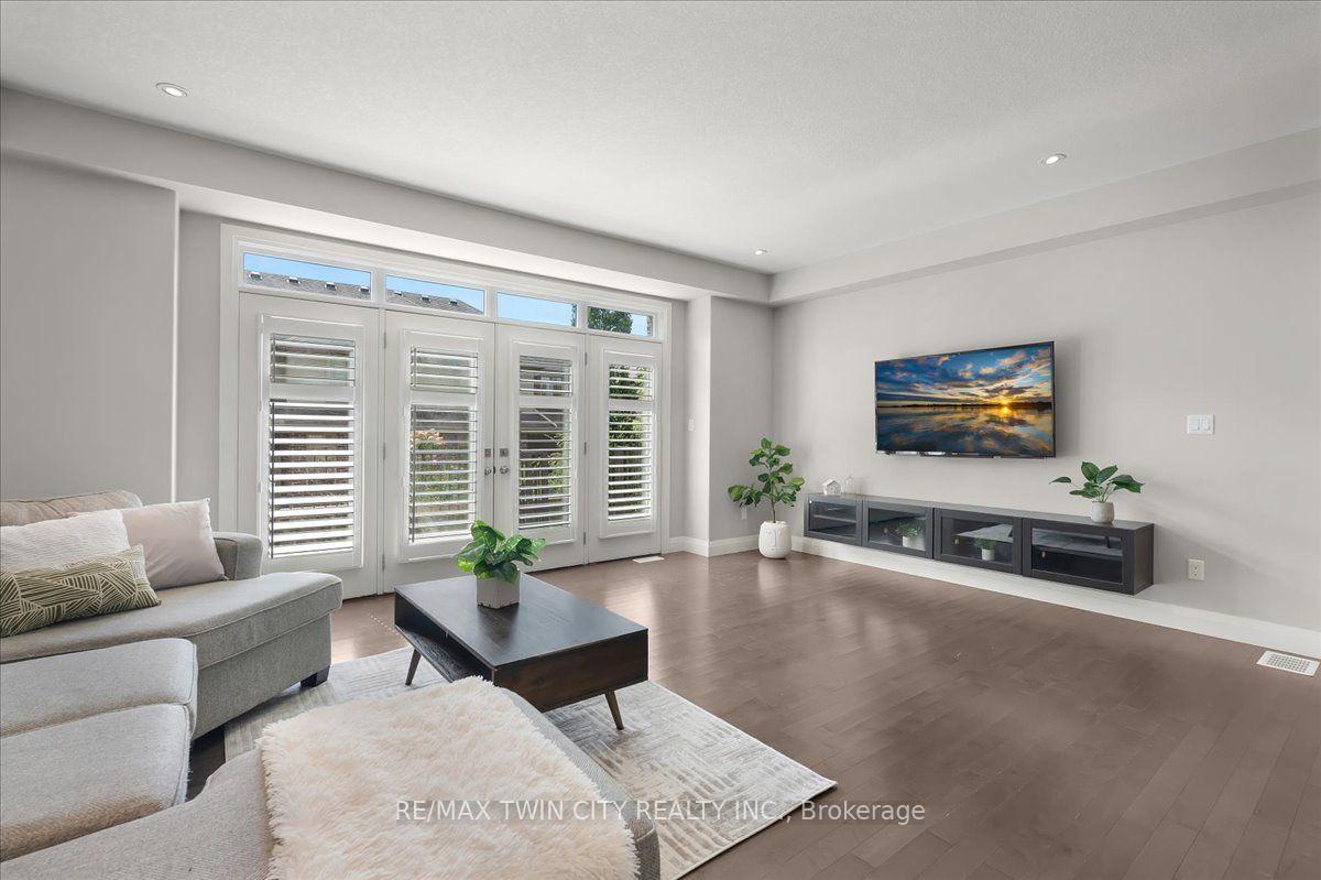 Photo 18 of Unit 31, 243 Grey Silo Road, Waterloo, Eastbridge — HOMEH