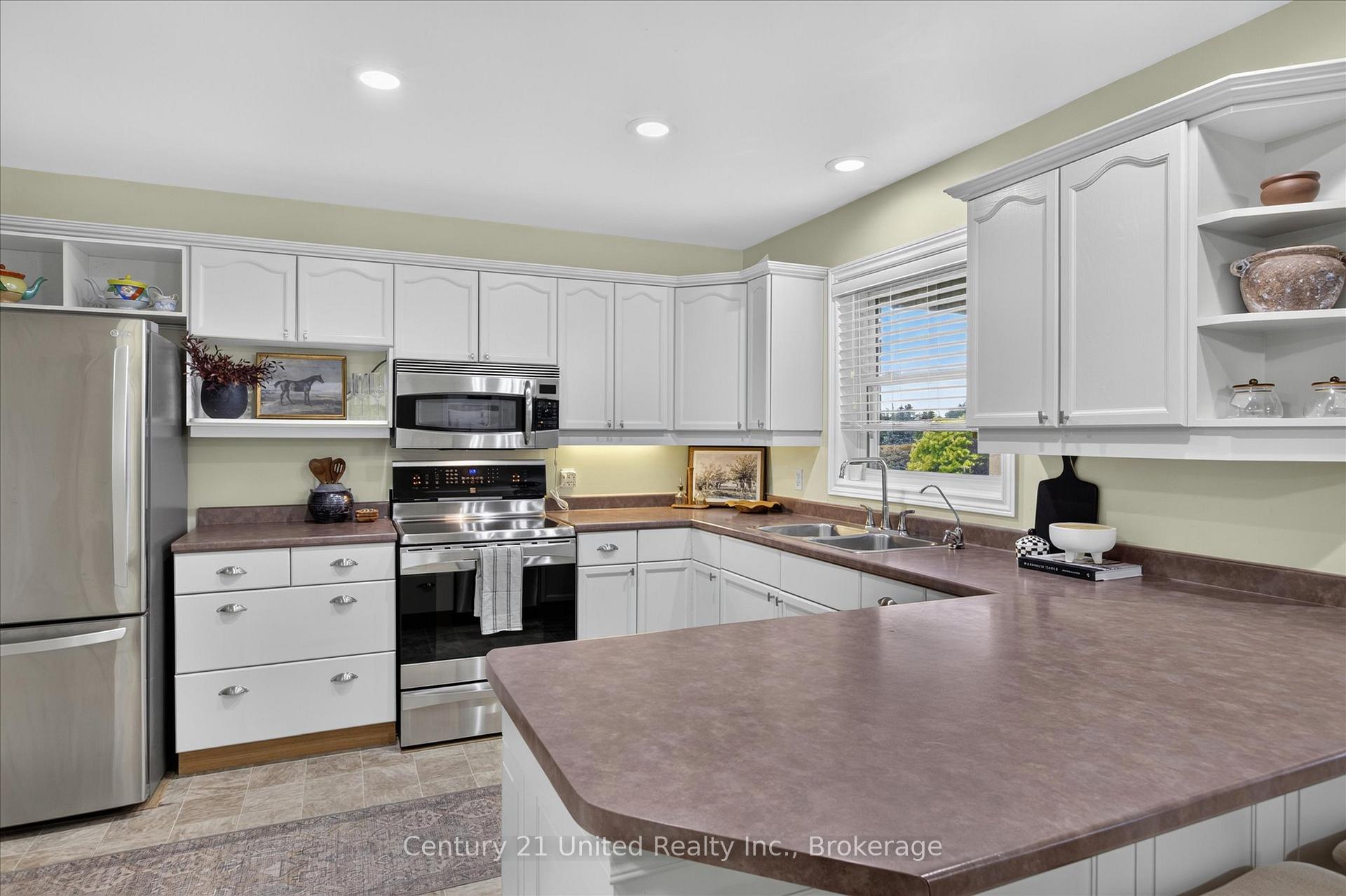 Photo 9 of 2500 Hircock Road, Hamilton Township, Baltimore — HOMEH