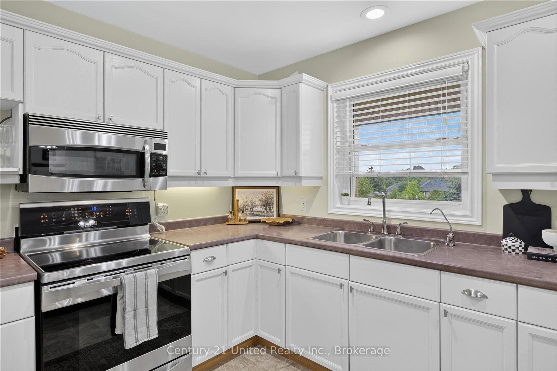 Photo 11 of 2500 Hircock Road, Hamilton Township, Baltimore — HOMEH