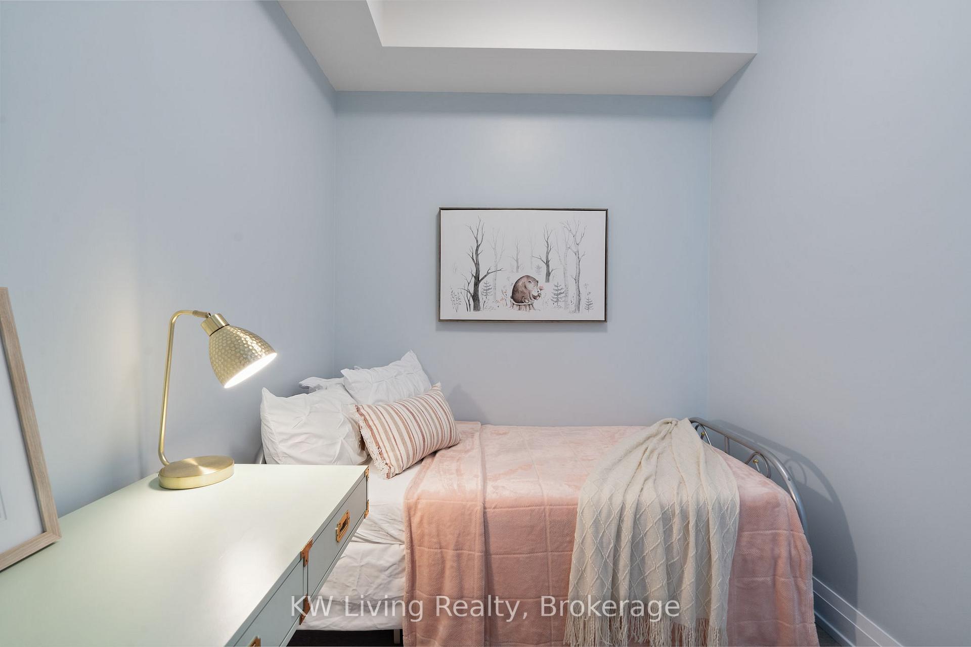 Photo 8 of Unit 907, 591 Sheppard Avenue E, North York, Bayview Village — HOMEH