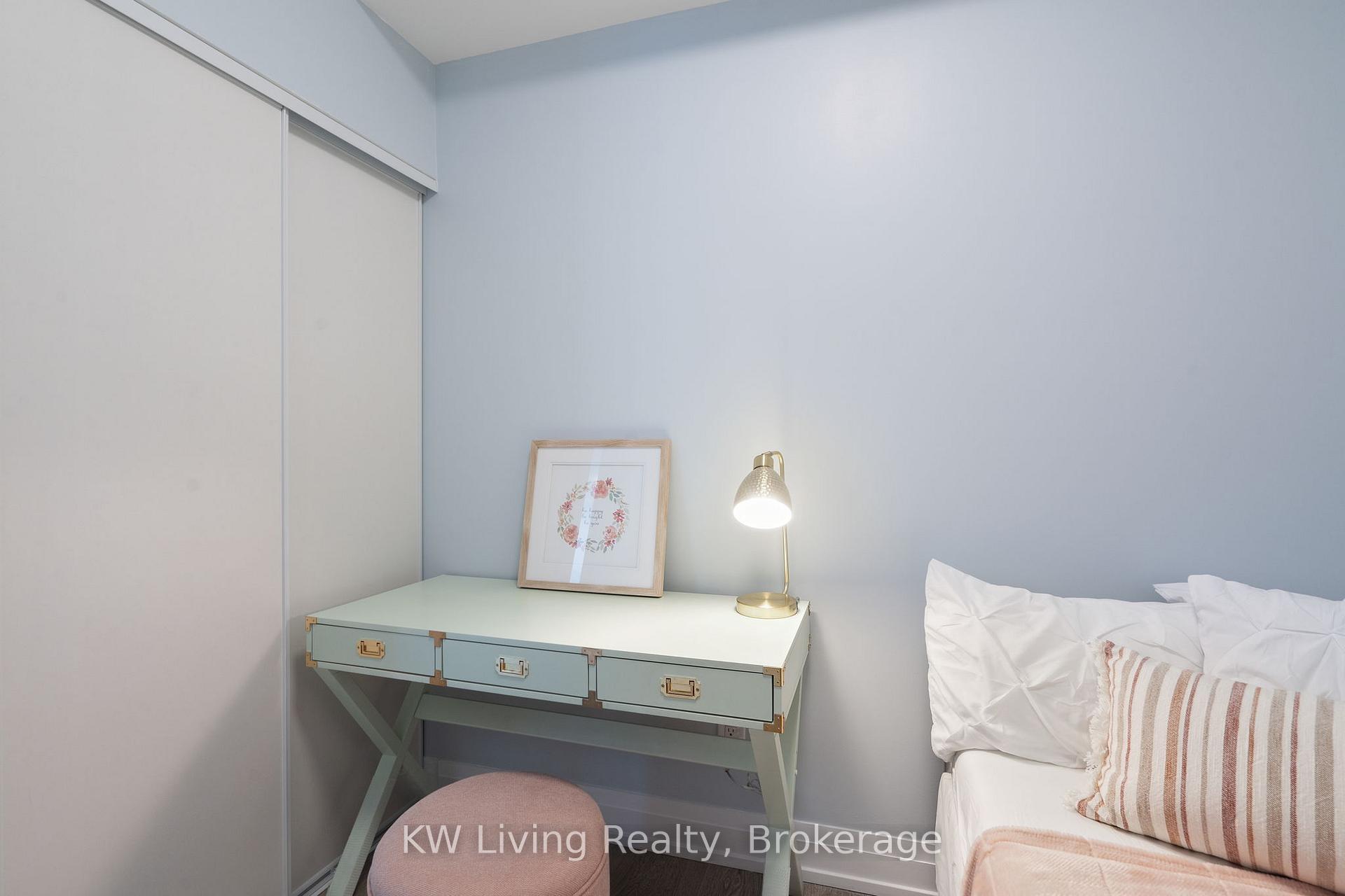 Photo 9 of Unit 907, 591 Sheppard Avenue E, North York, Bayview Village — HOMEH
