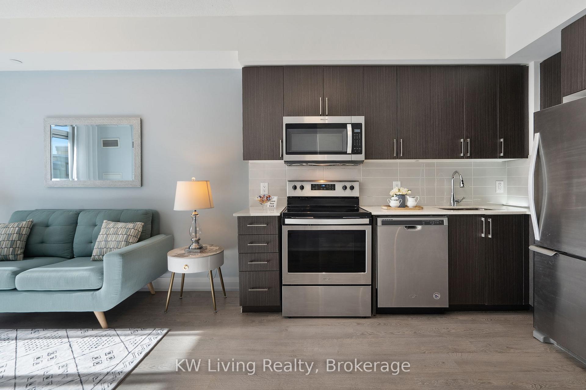 Photo 12 of Unit 907, 591 Sheppard Avenue E, North York, Bayview Village — HOMEH