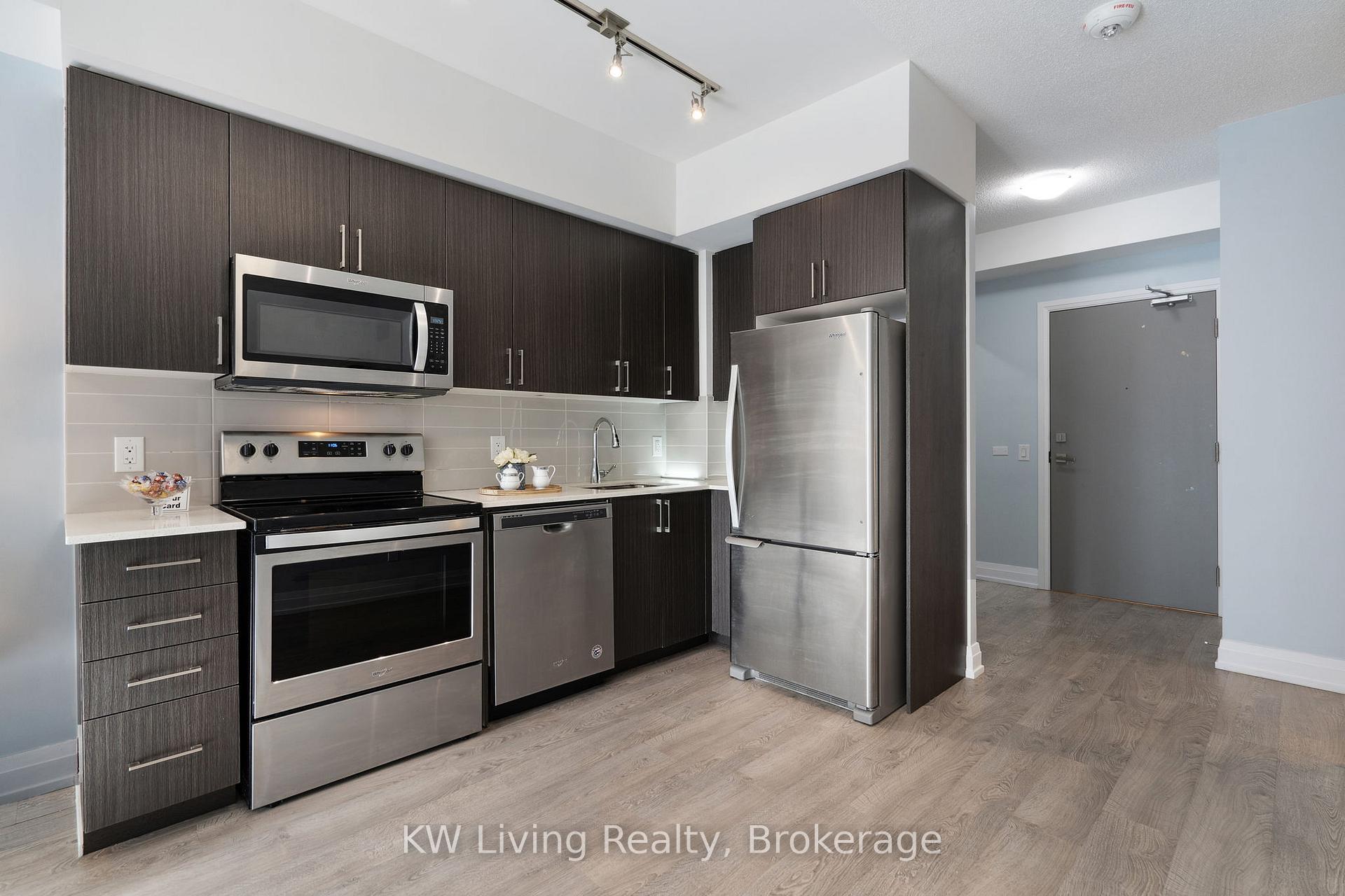 Photo 13 of Unit 907, 591 Sheppard Avenue E, North York, Bayview Village — HOMEH