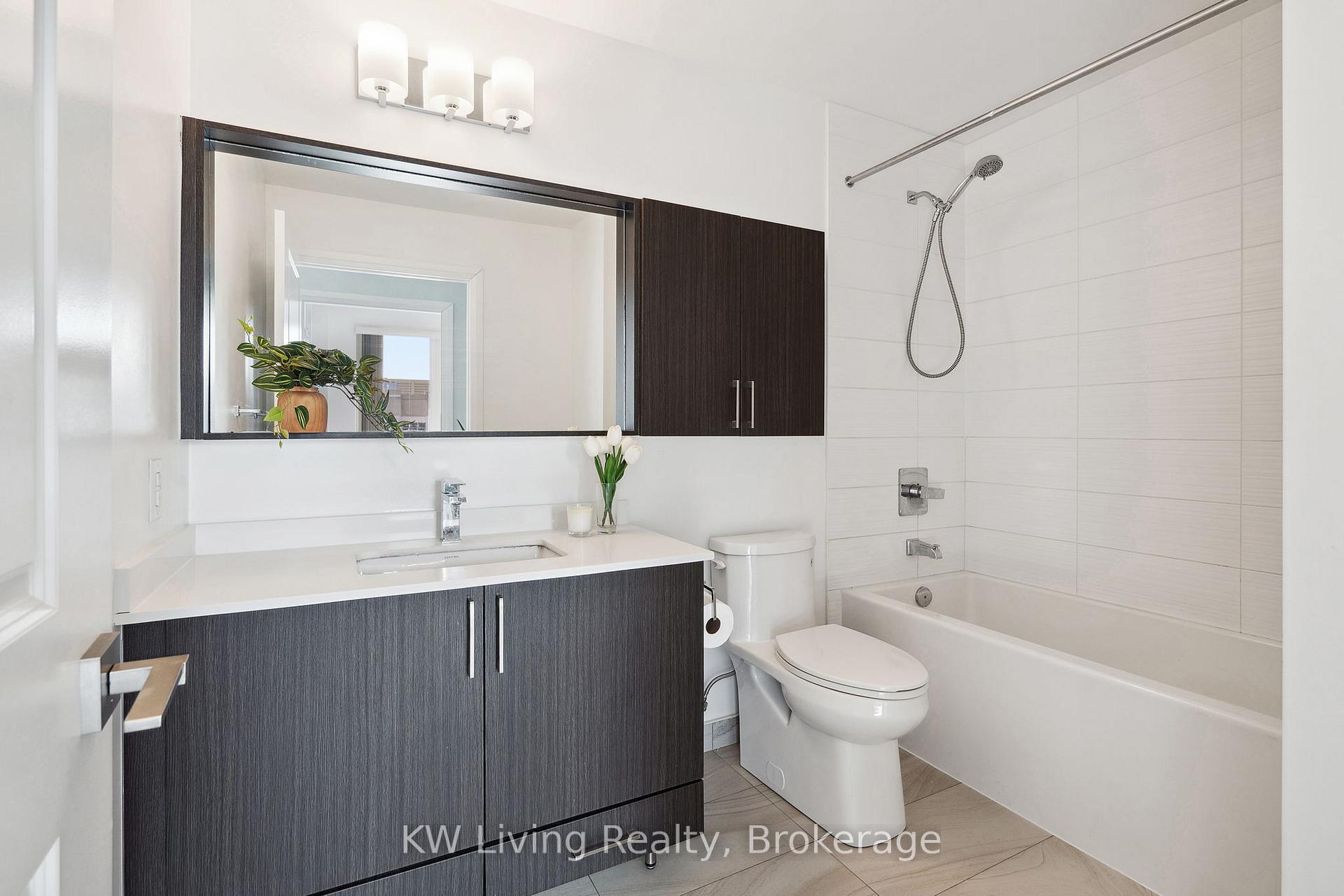 Photo 21 of Unit 907, 591 Sheppard Avenue E, North York, Bayview Village — HOMEH