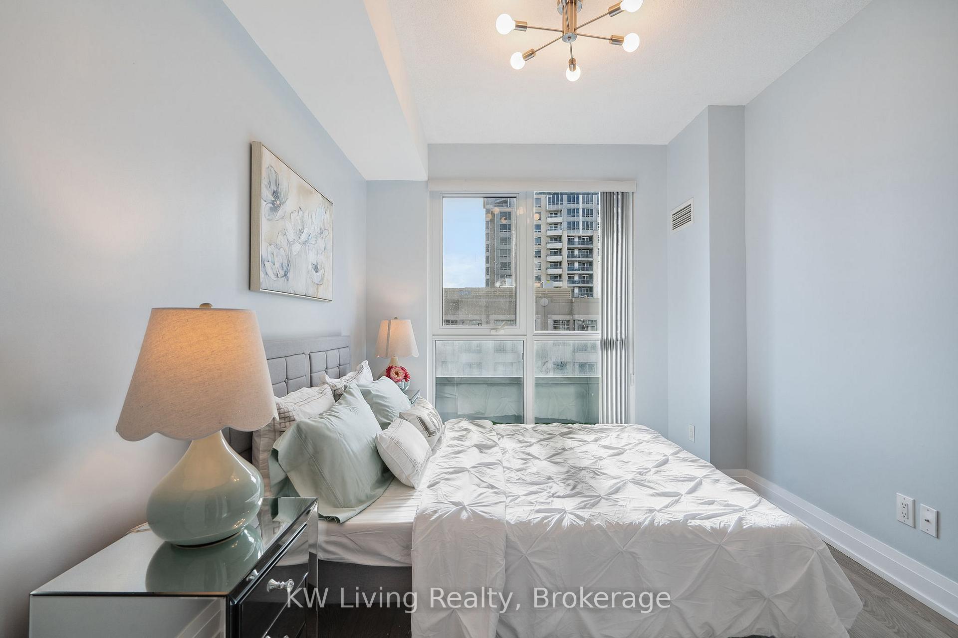 Photo 23 of Unit 907, 591 Sheppard Avenue E, North York, Bayview Village — HOMEH