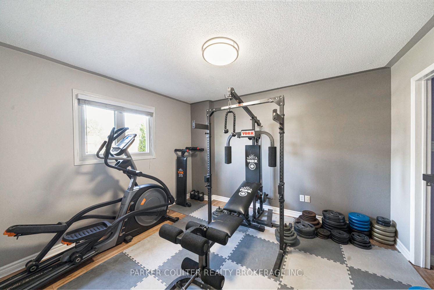 Photo 25 of 27 Brandon Crescent, Orillia — HOMEH