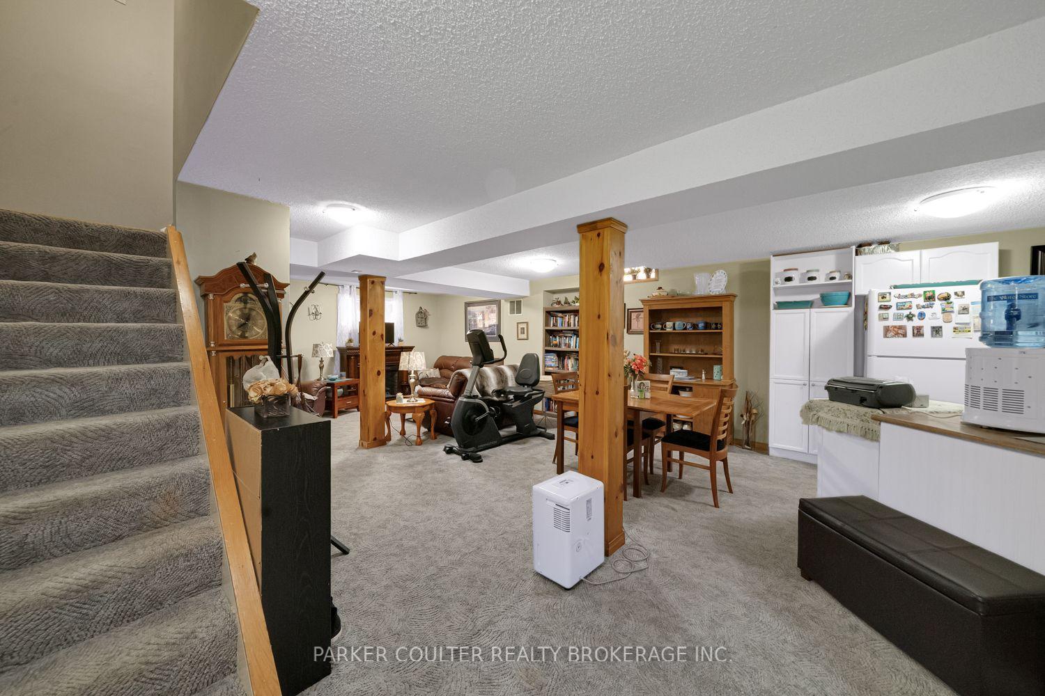 Photo 28 of 27 Brandon Crescent, Orillia — HOMEH