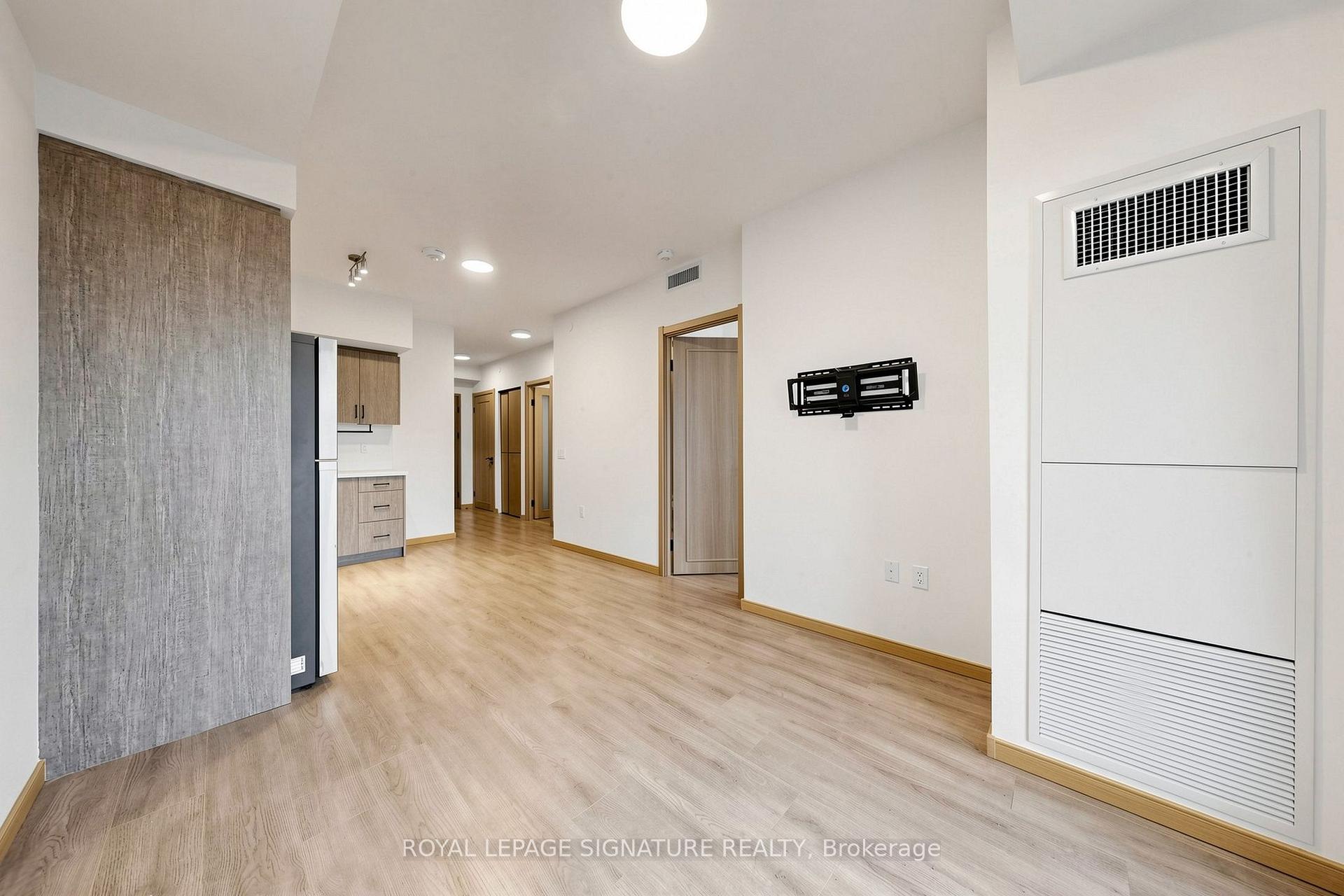 Photo 13 of Unit B205, 3429 Sheppard Avenue E, Scarborough, Tam O'Shanter-Sullivan — HOMEH