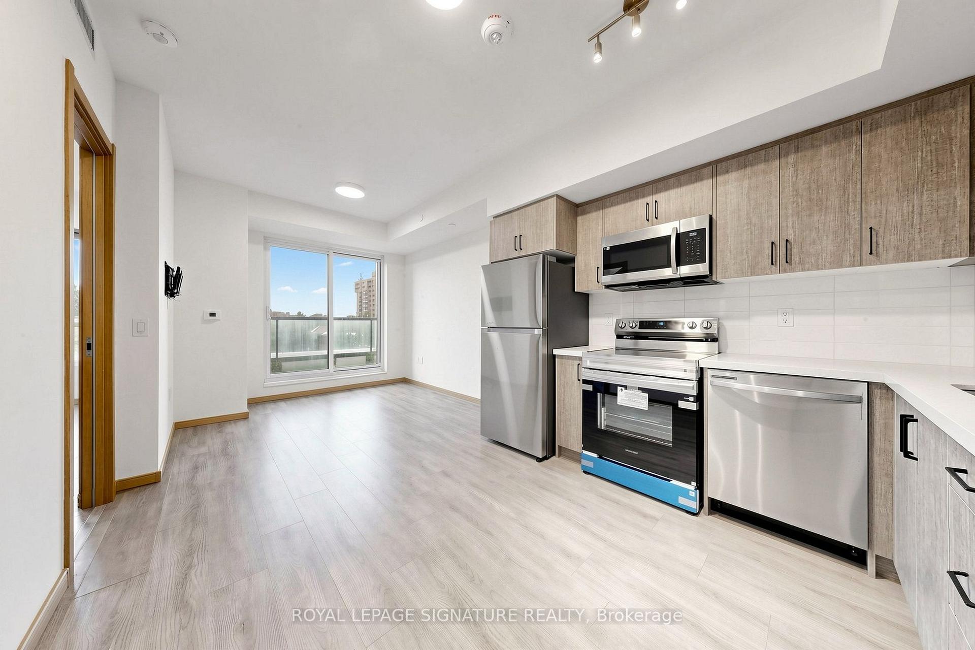 Photo 7 of Unit B205, 3429 Sheppard Avenue E, Scarborough, Tam O'Shanter-Sullivan — HOMEH