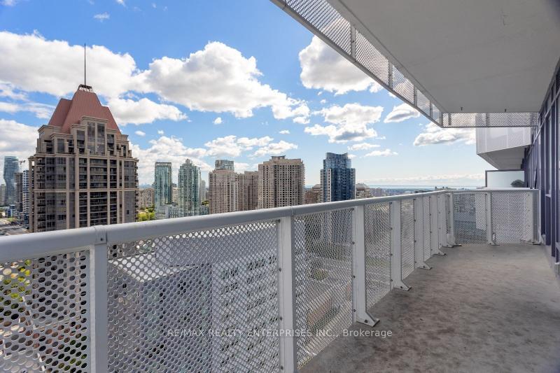 Photo 17 of Unit 2304, 4065 Confederation Parkway, Mississauga, City Centre — HOMEH